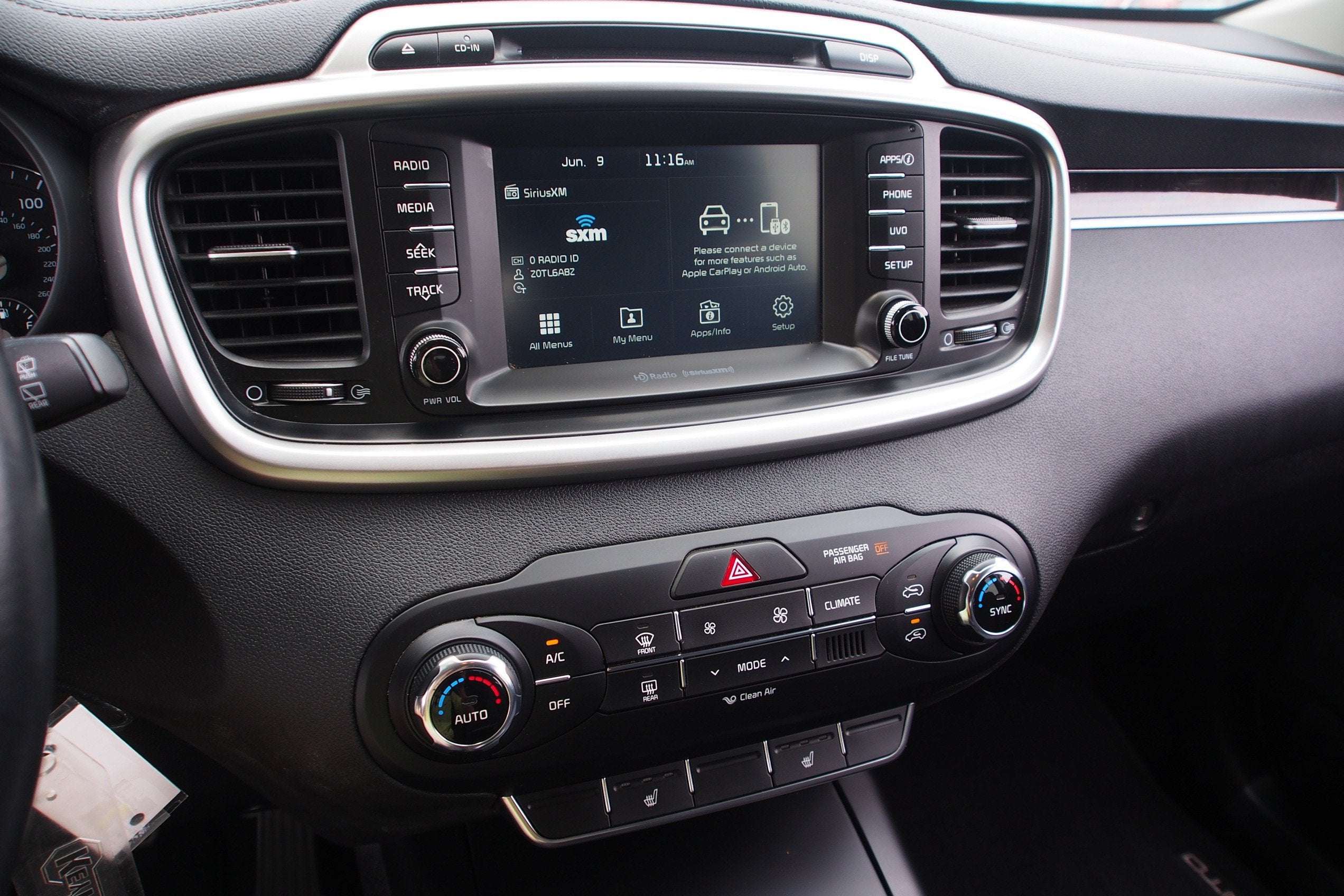 2017 Kia Sorento LX