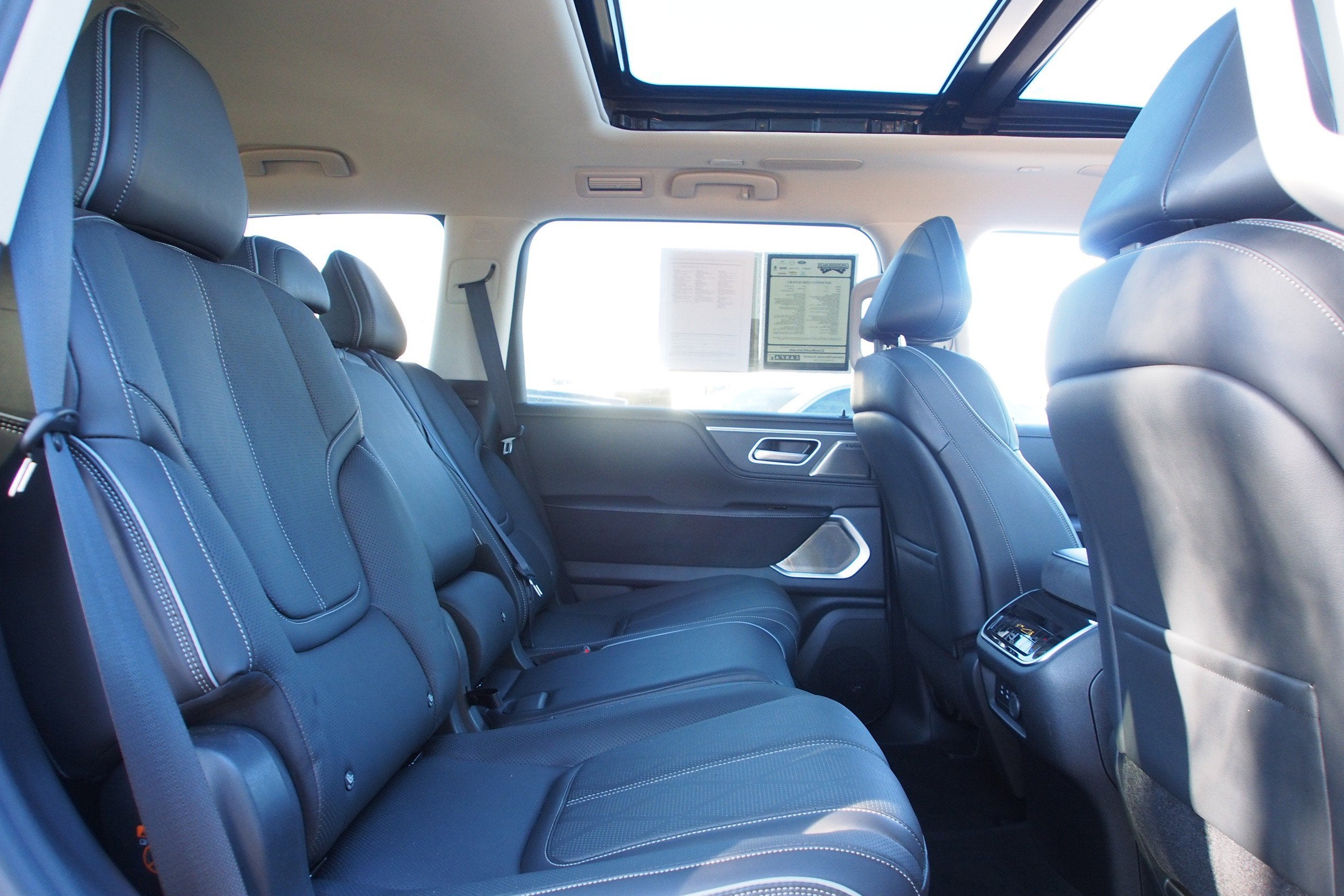 2025 INFINITI QX80 SENSORY