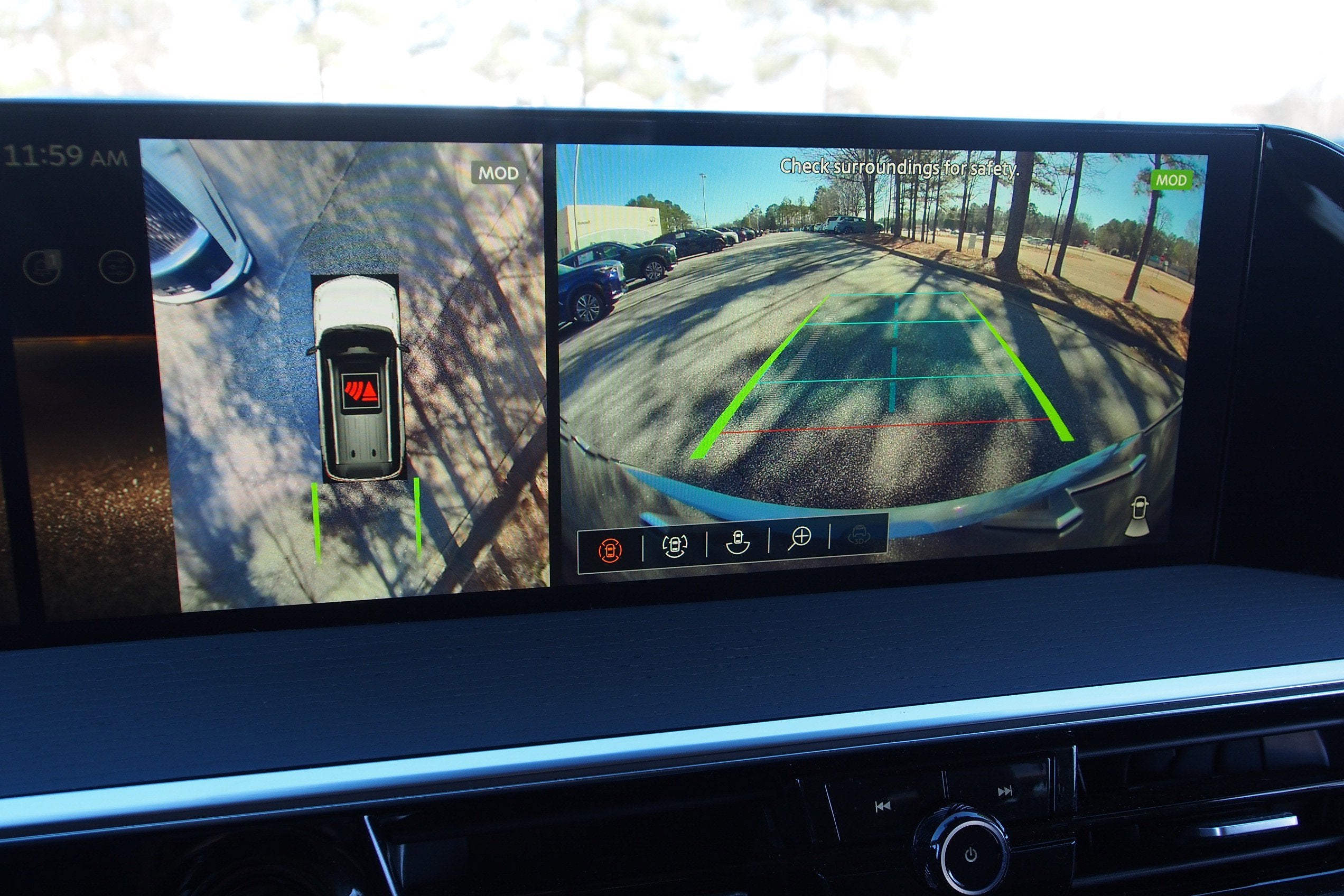 2025 INFINITI QX80 SENSORY