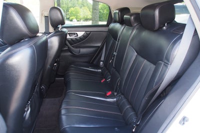 2017 INFINITI QX70 Base