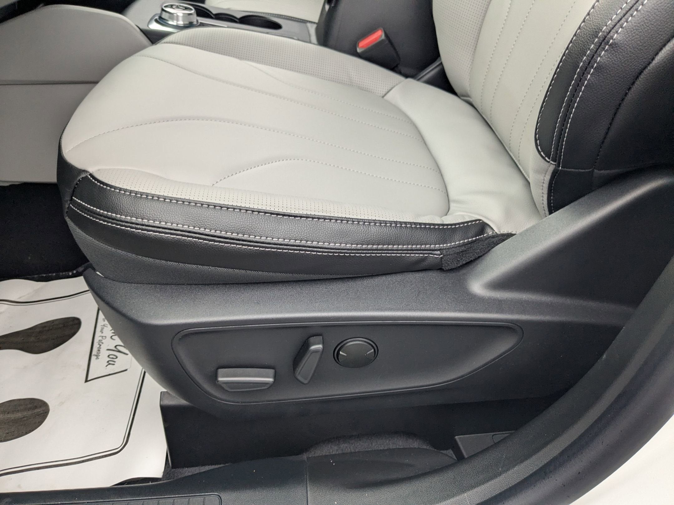 2026 Ford Escape Platinum