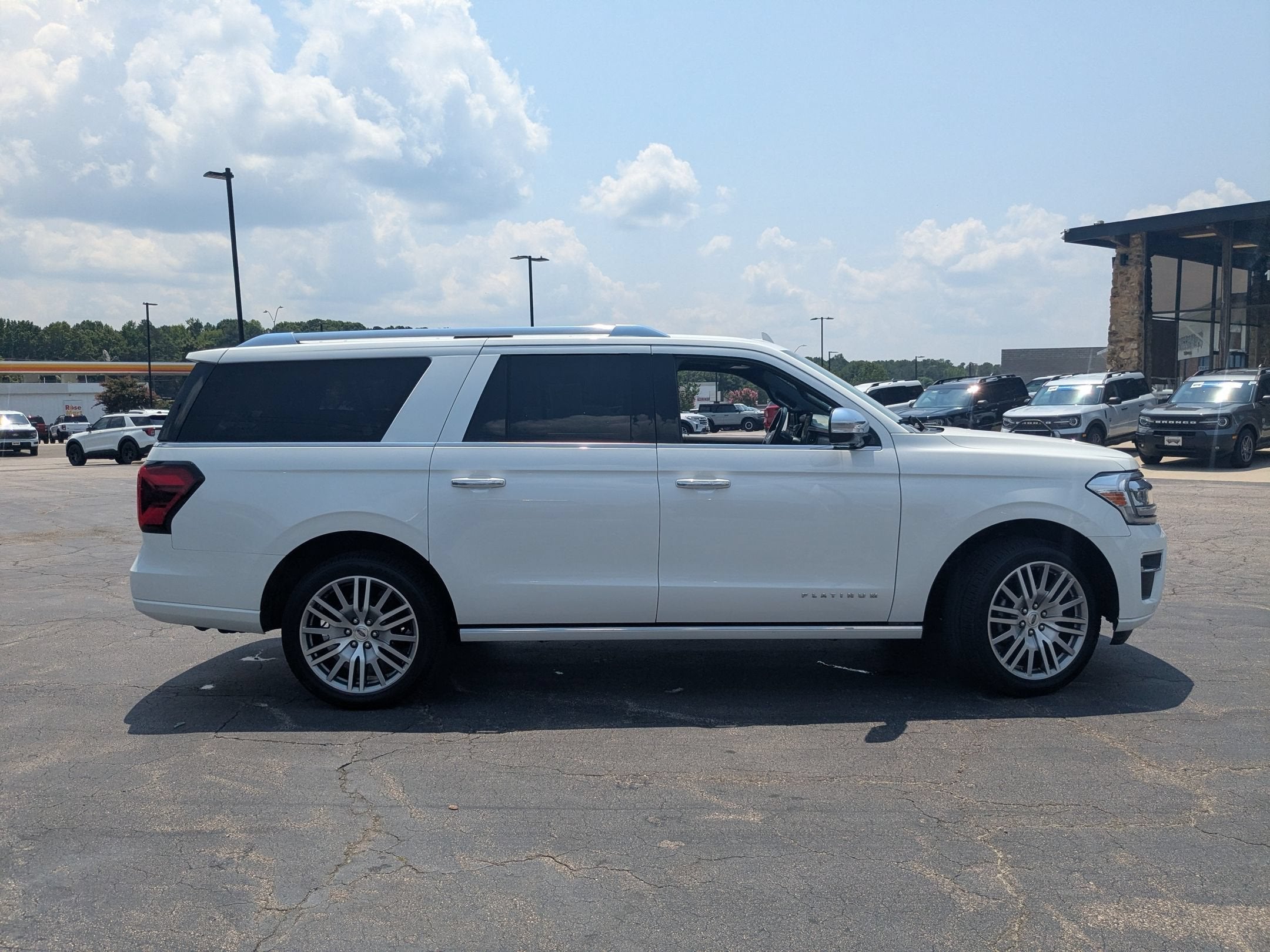 2023 Ford Expedition Max Platinum