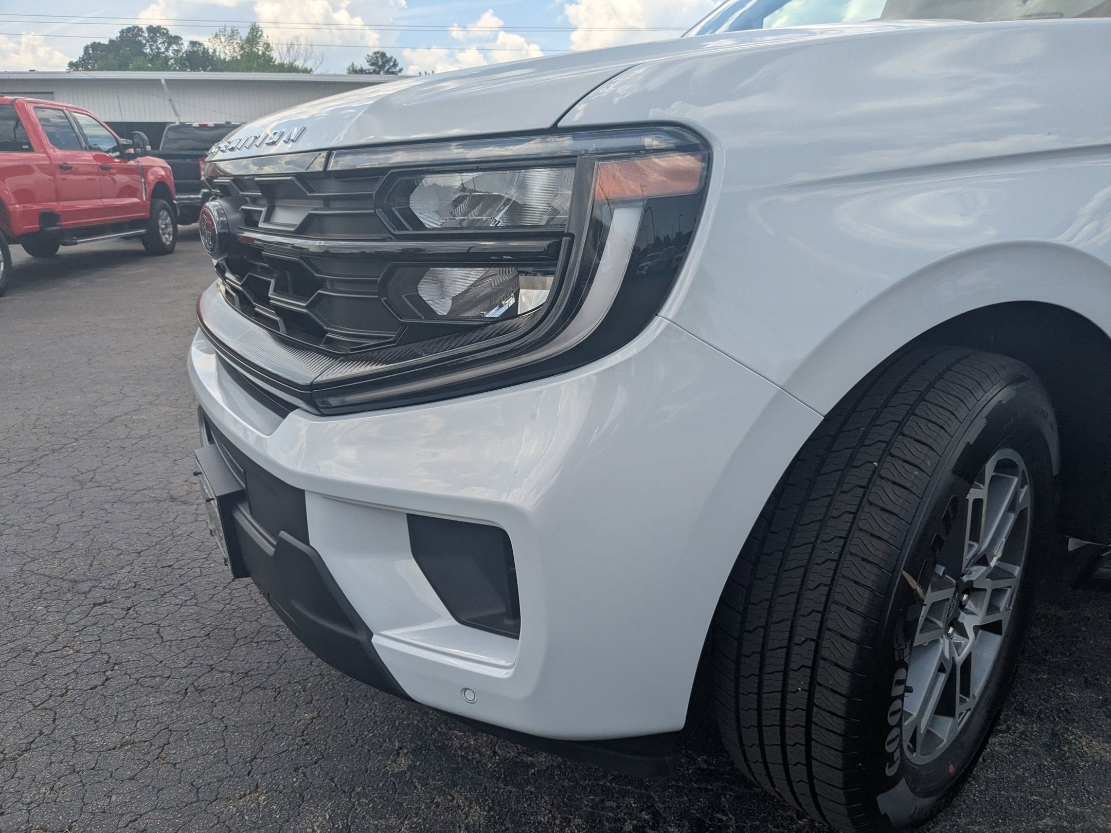 2026 Ford Expedition Active