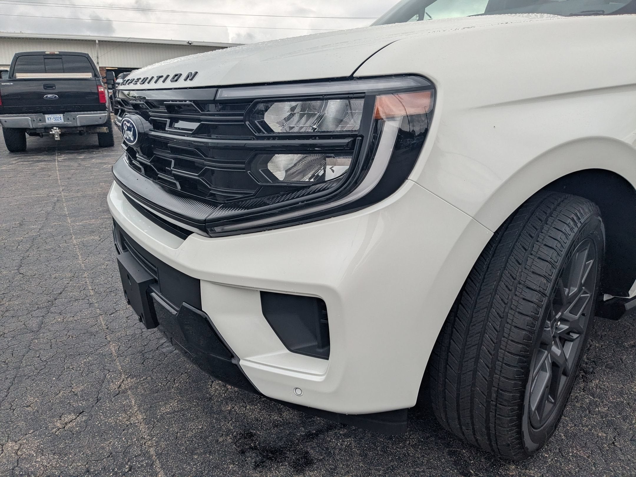 2027 Ford Expedition Platinum