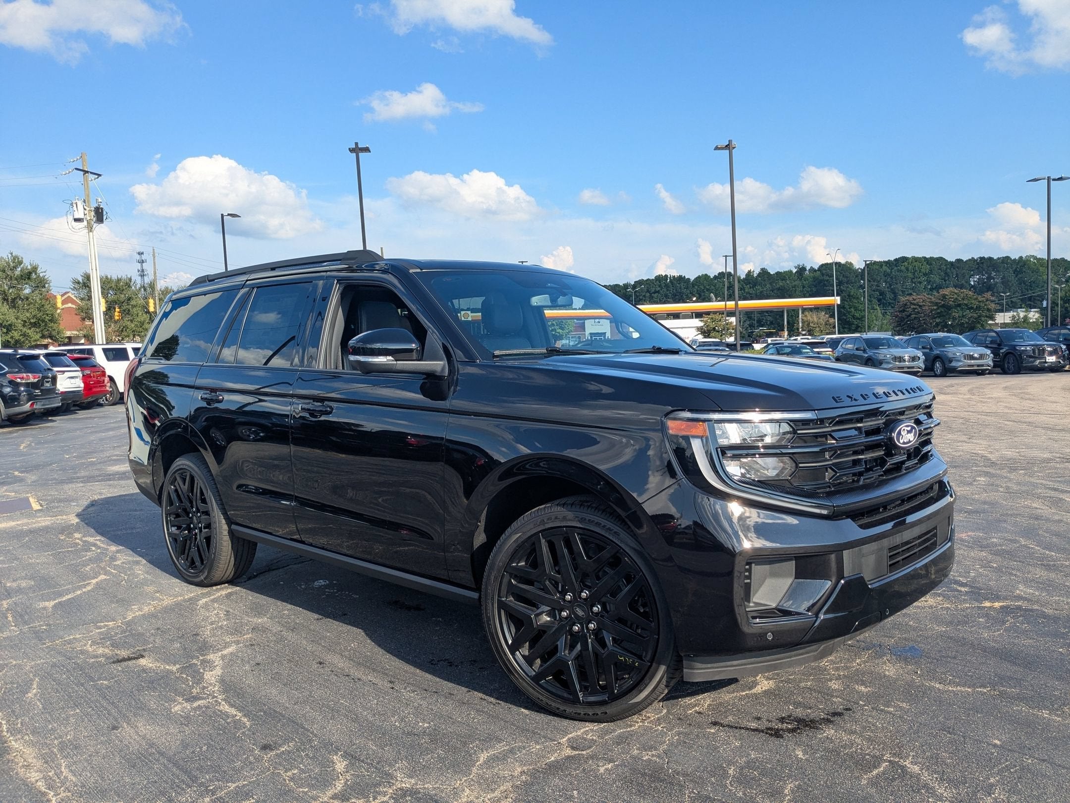 2027 Ford Expedition Platinum