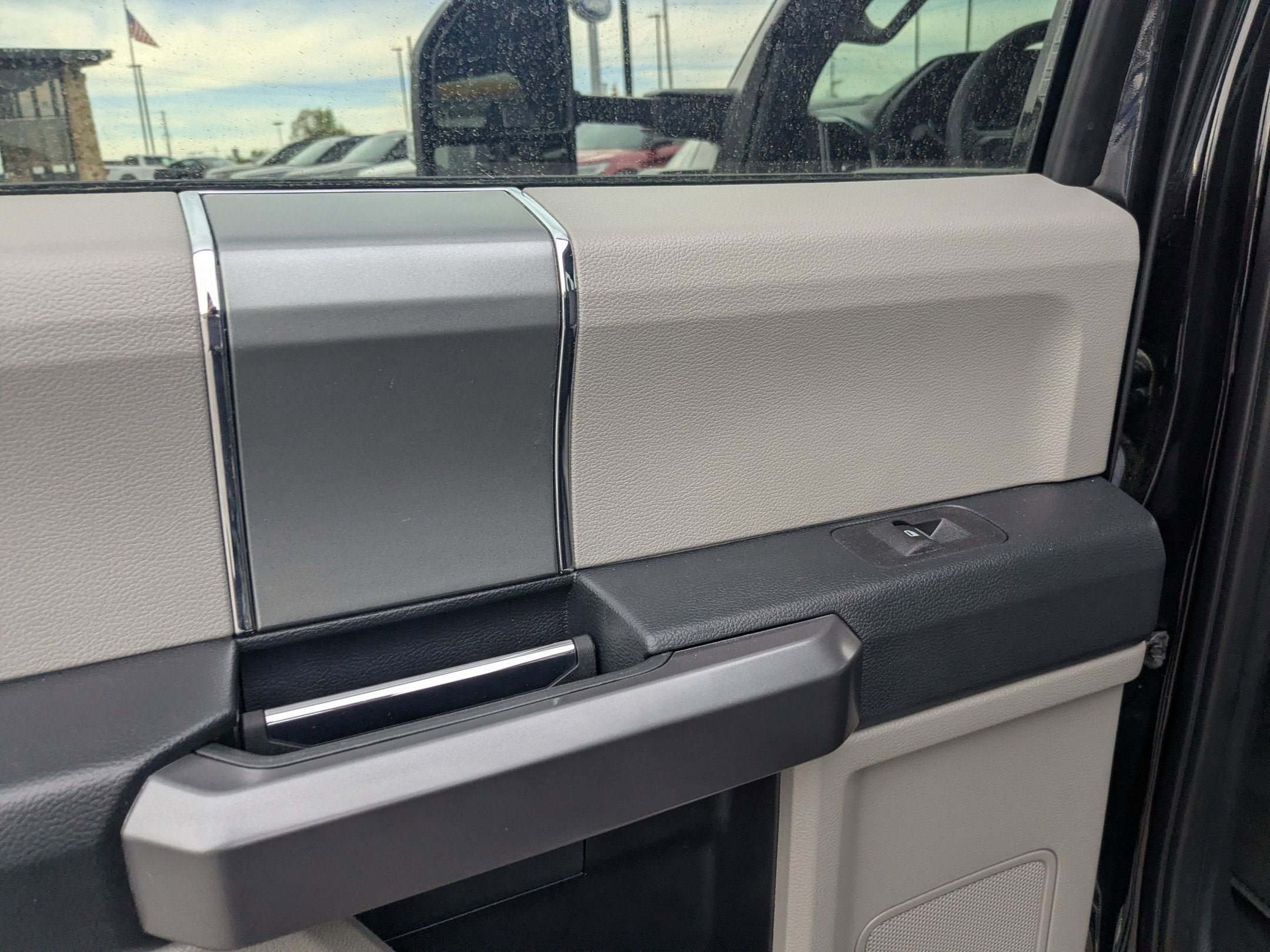 2022 Ford Super Duty F-250 SRW XLT