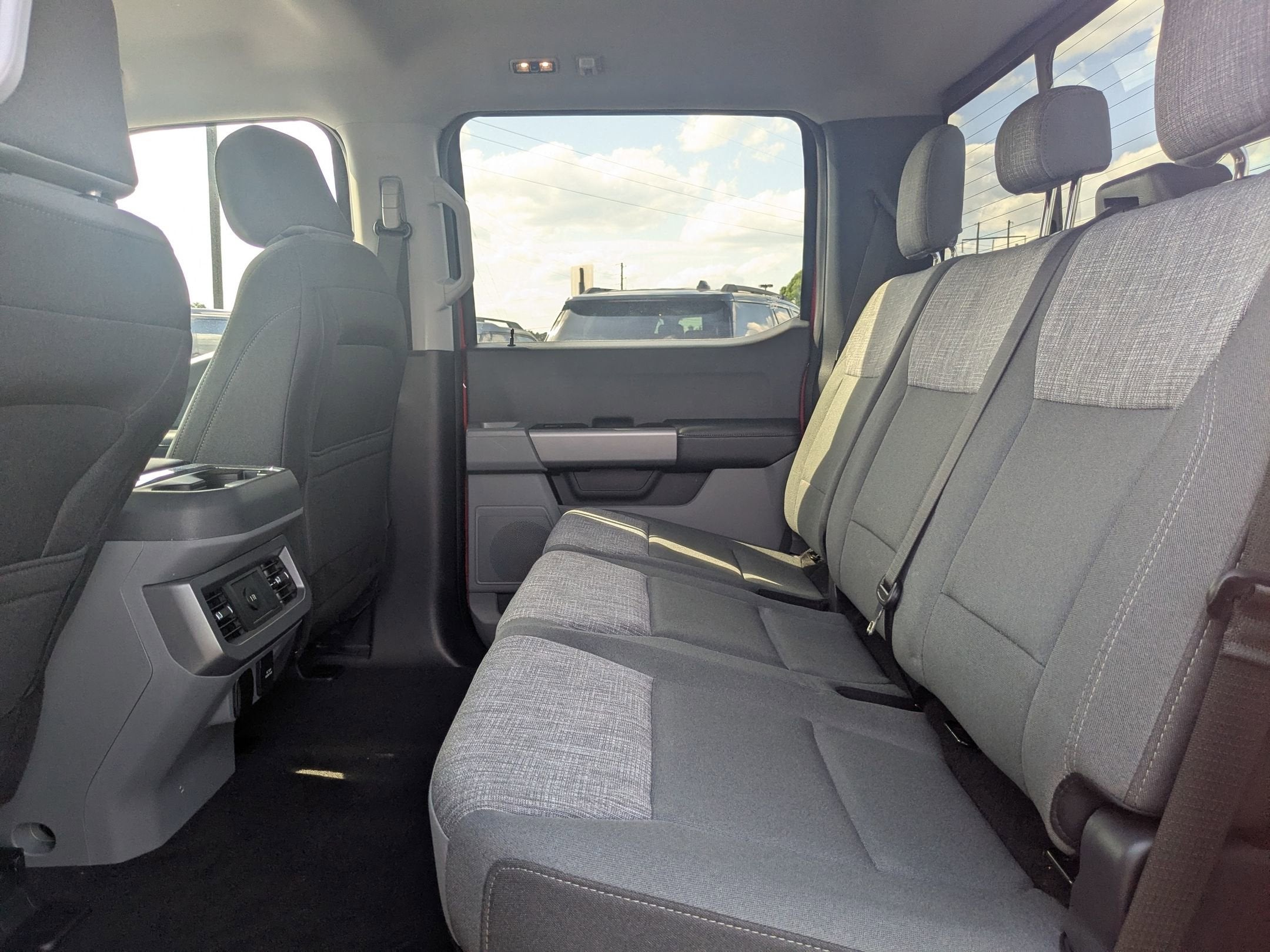 2024 Ford Super Duty F-250 SRW XLT