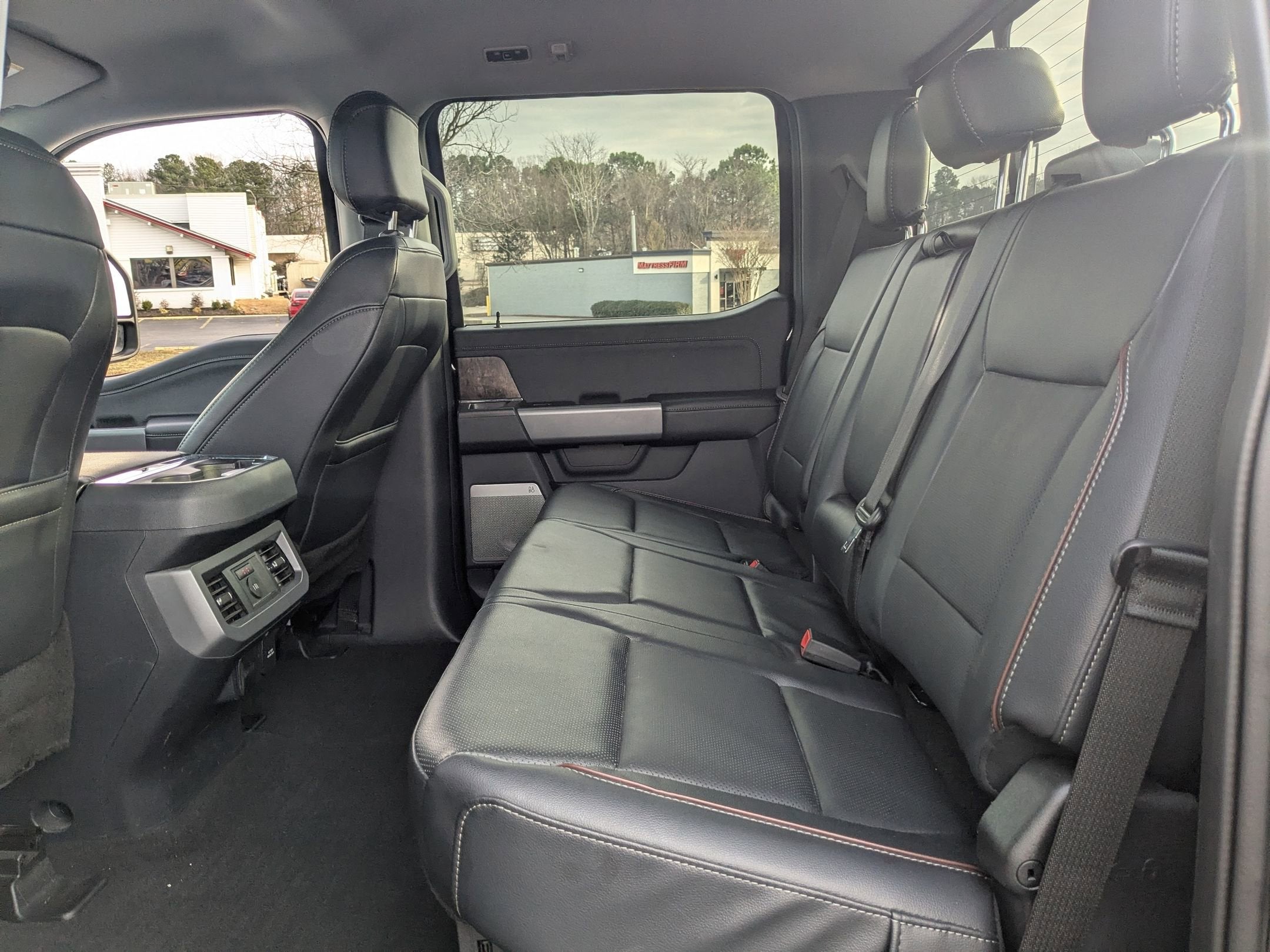 2024 Ford Super Duty F-250 SRW LARIAT