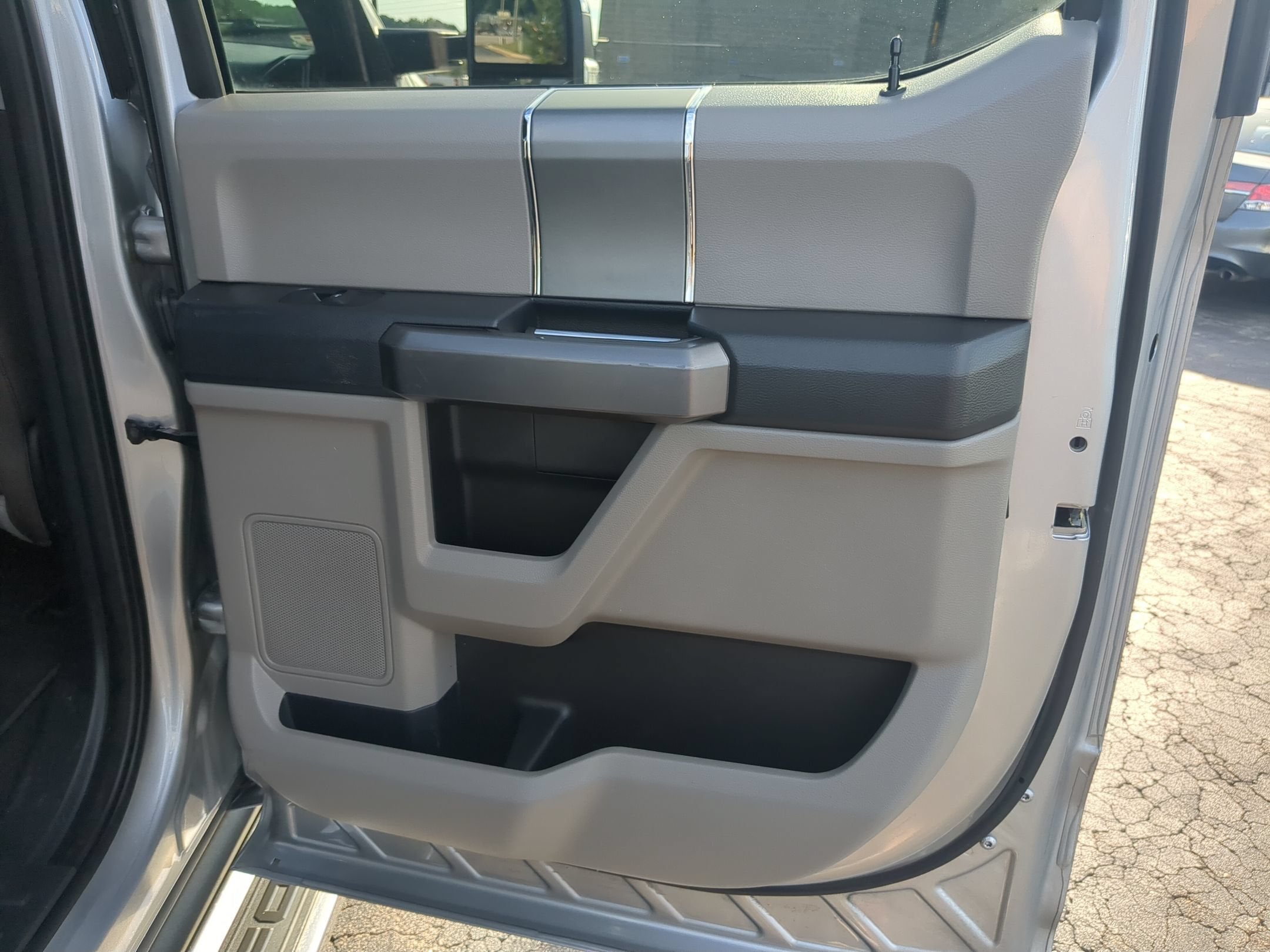 2022 Ford Super Duty F-250 SRW XLT