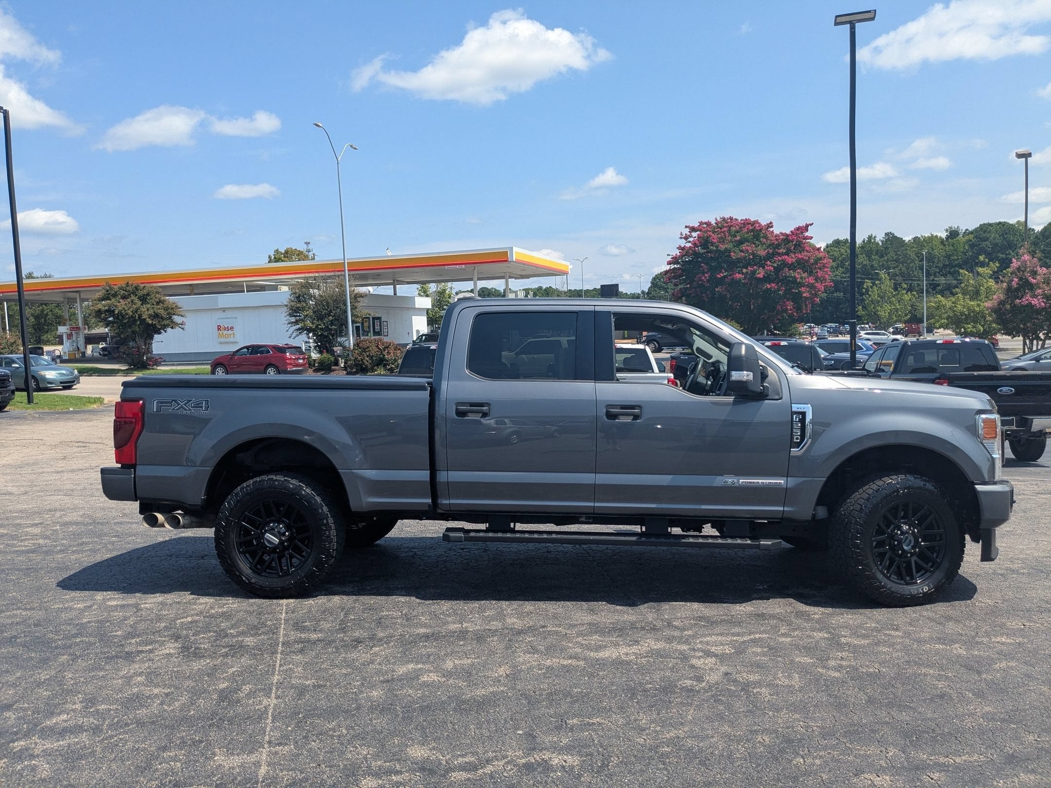 2022 Ford Super Duty F-250 SRW XLT