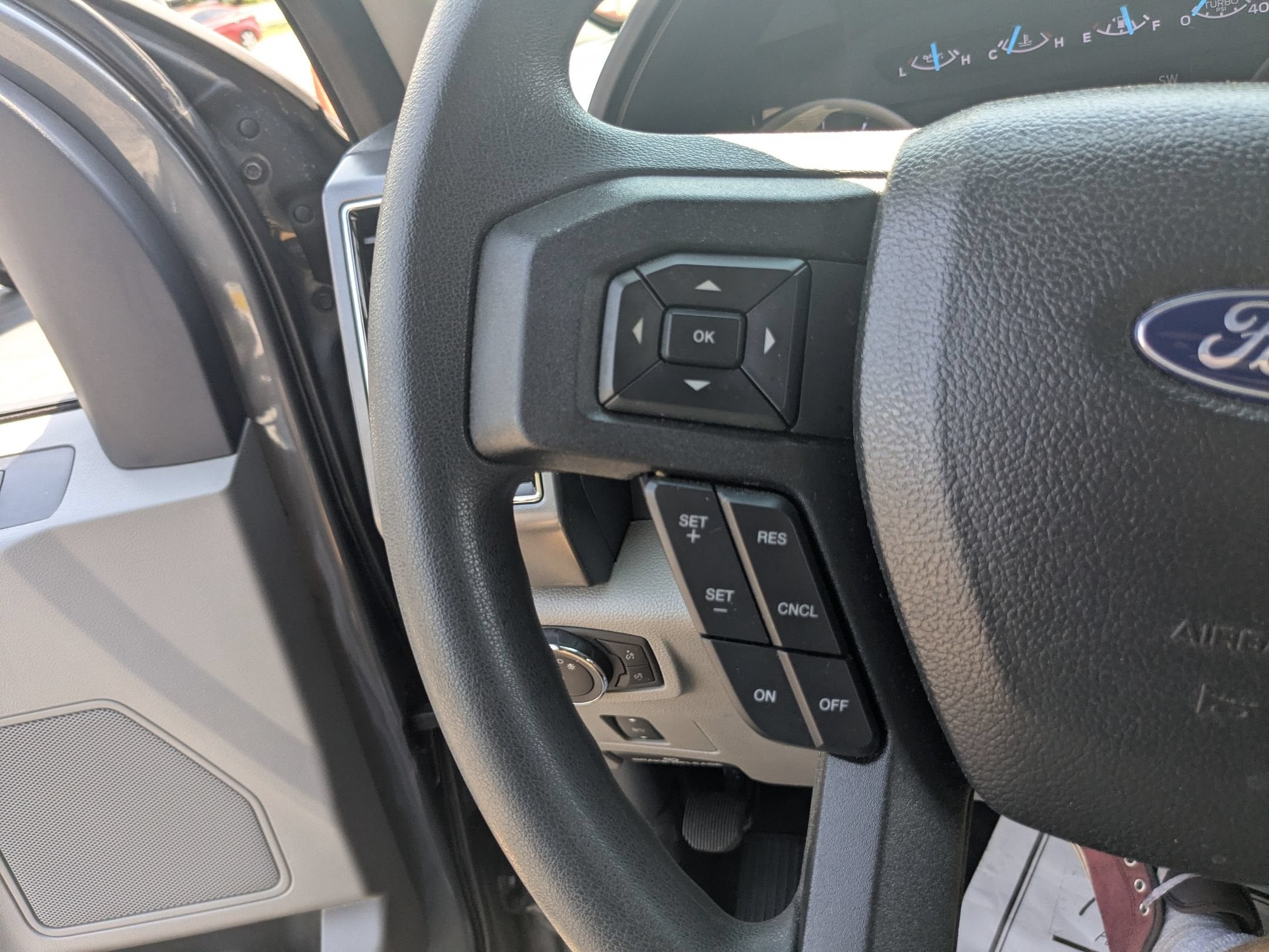 2022 Ford Super Duty F-250 SRW XLT