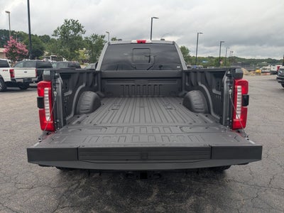 2026 Ford Super Duty F-350 DRW LARIAT