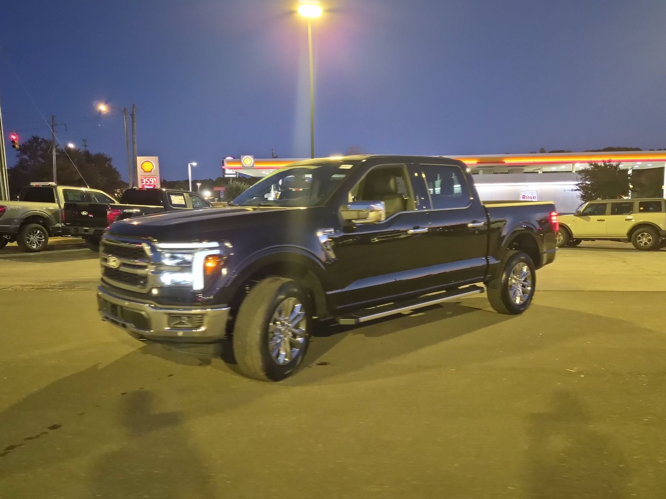 2026 Ford F-150 LARIAT