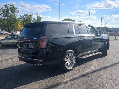 2023 Chevrolet Suburban Premier