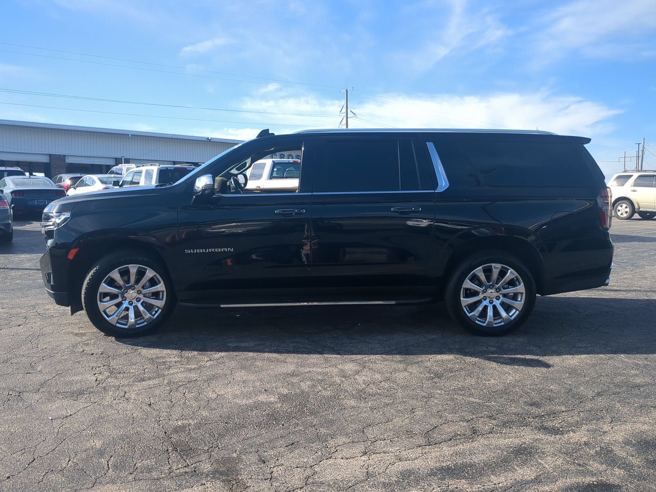 2023 Chevrolet Suburban Premier