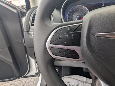 2023 Chrysler 300 Touring