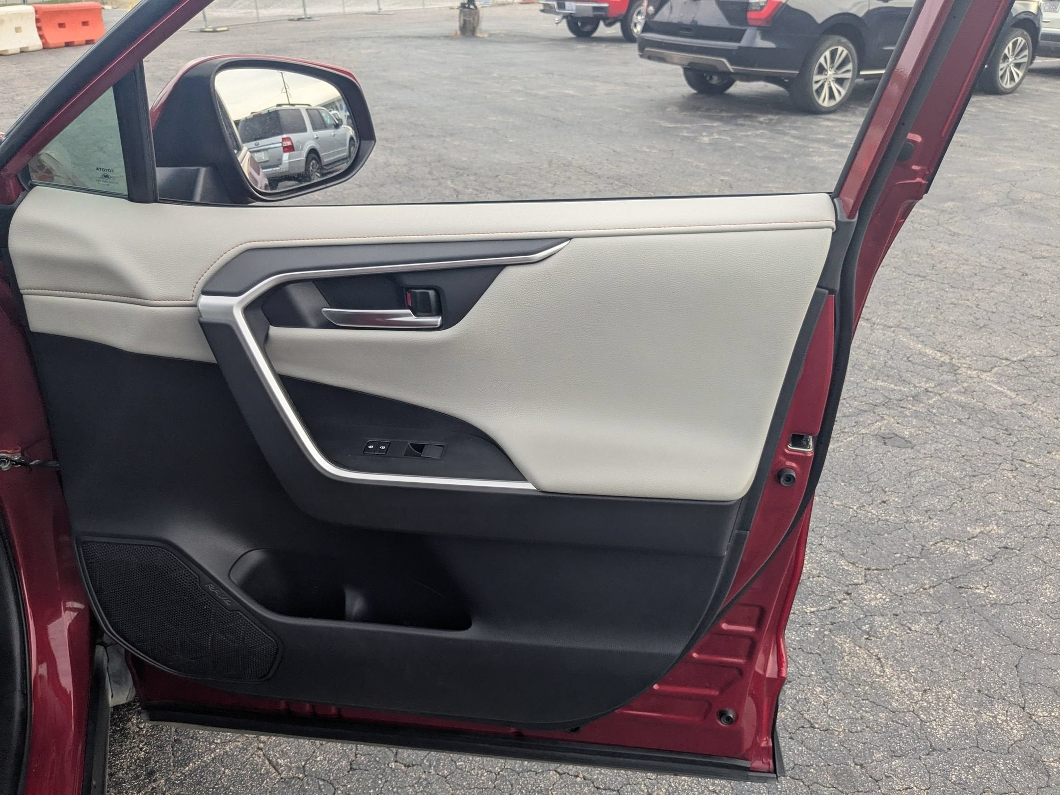 2019 Toyota RAV4 Adventure