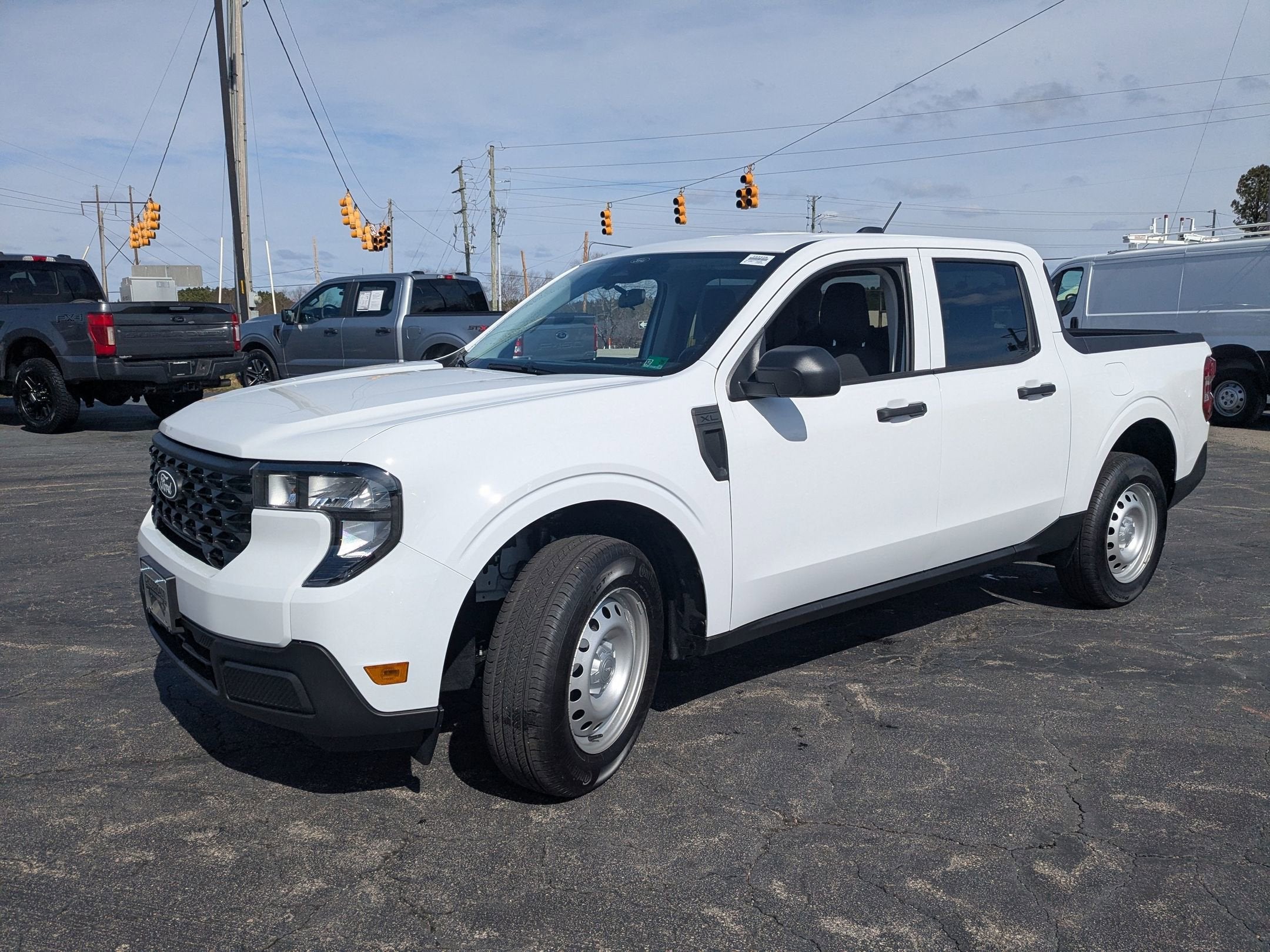 2026 Ford Maverick XL