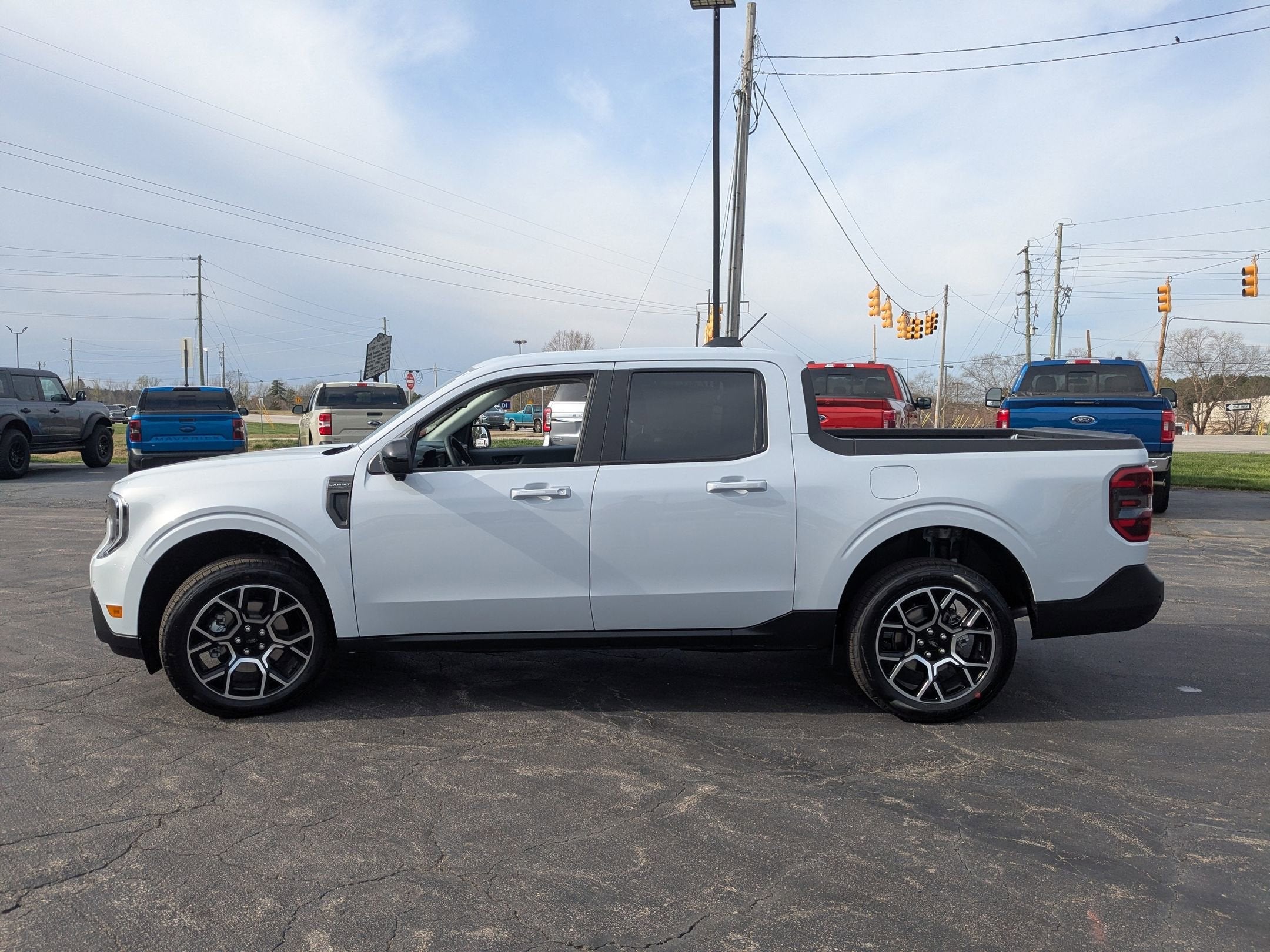 2026 Ford Maverick LARIAT