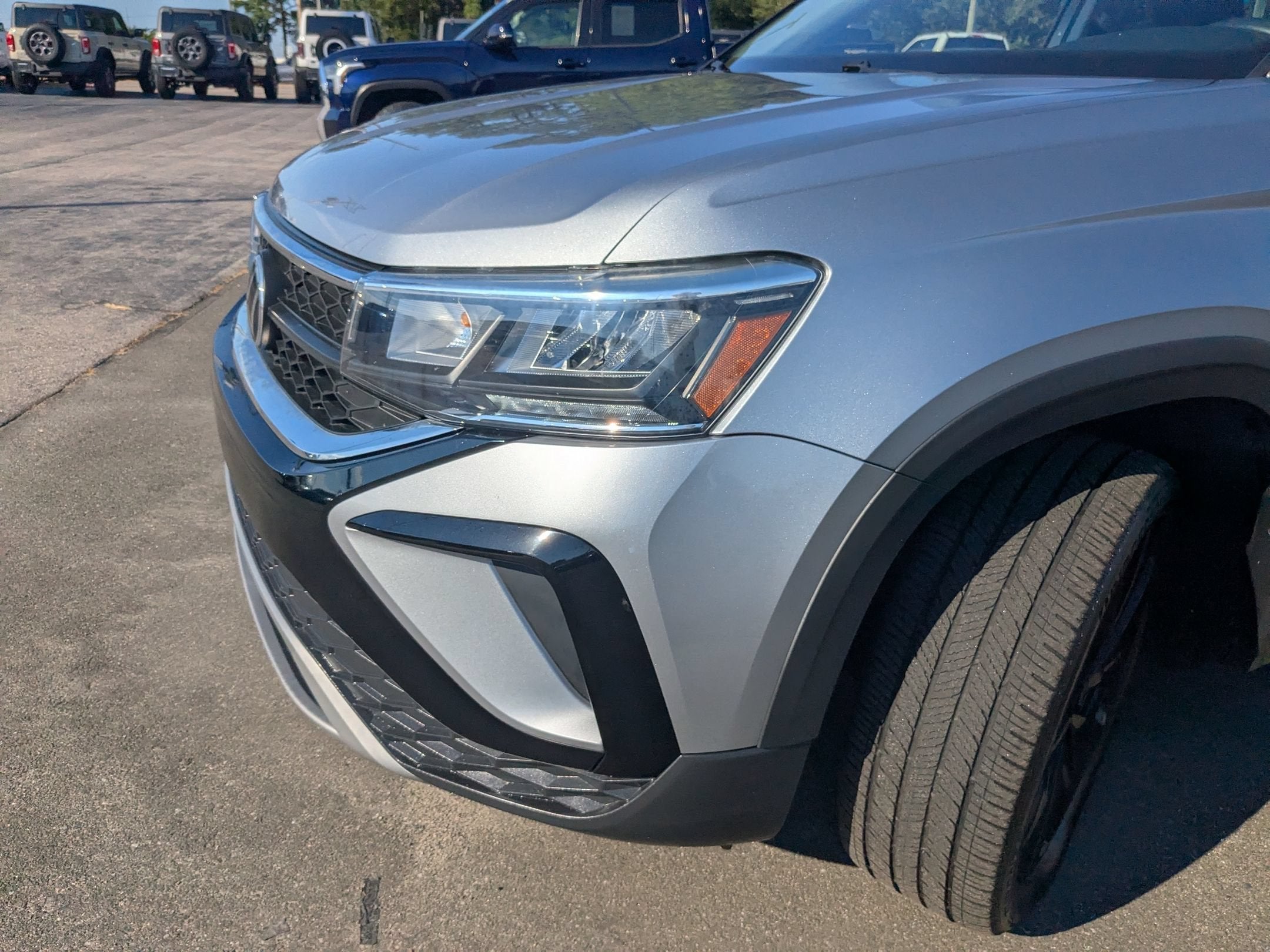 2022 Volkswagen Taos SE