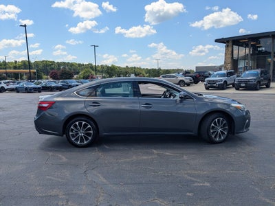 2018 Toyota Avalon XLE Premium