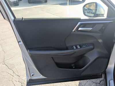 2024 Mitsubishi Outlander ES