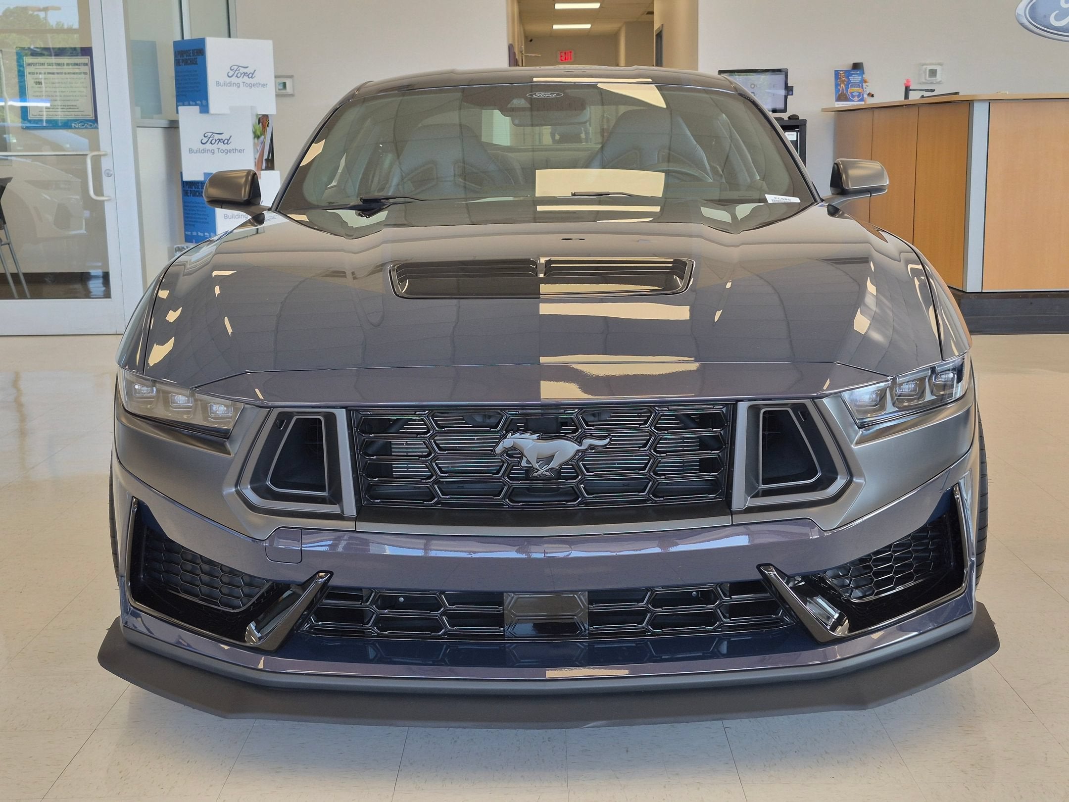 2024 Ford Mustang Dark Horse