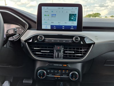 2022 Ford Escape SE Hybrid