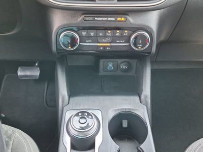2022 Ford Escape SE Hybrid