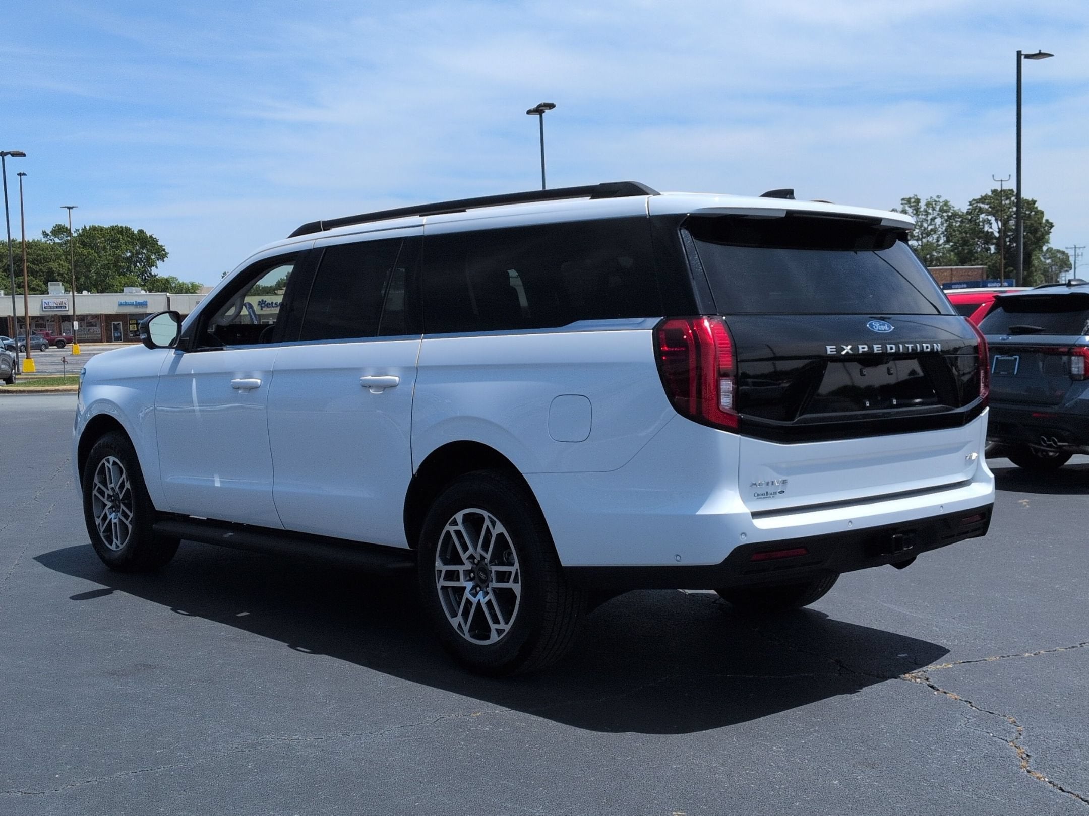 2025 Ford Expedition Max Active