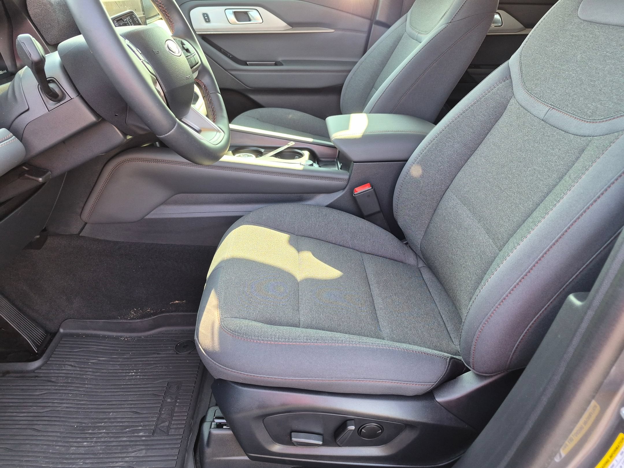 2026 Ford Explorer Active - Crossroads Courtesy Demo