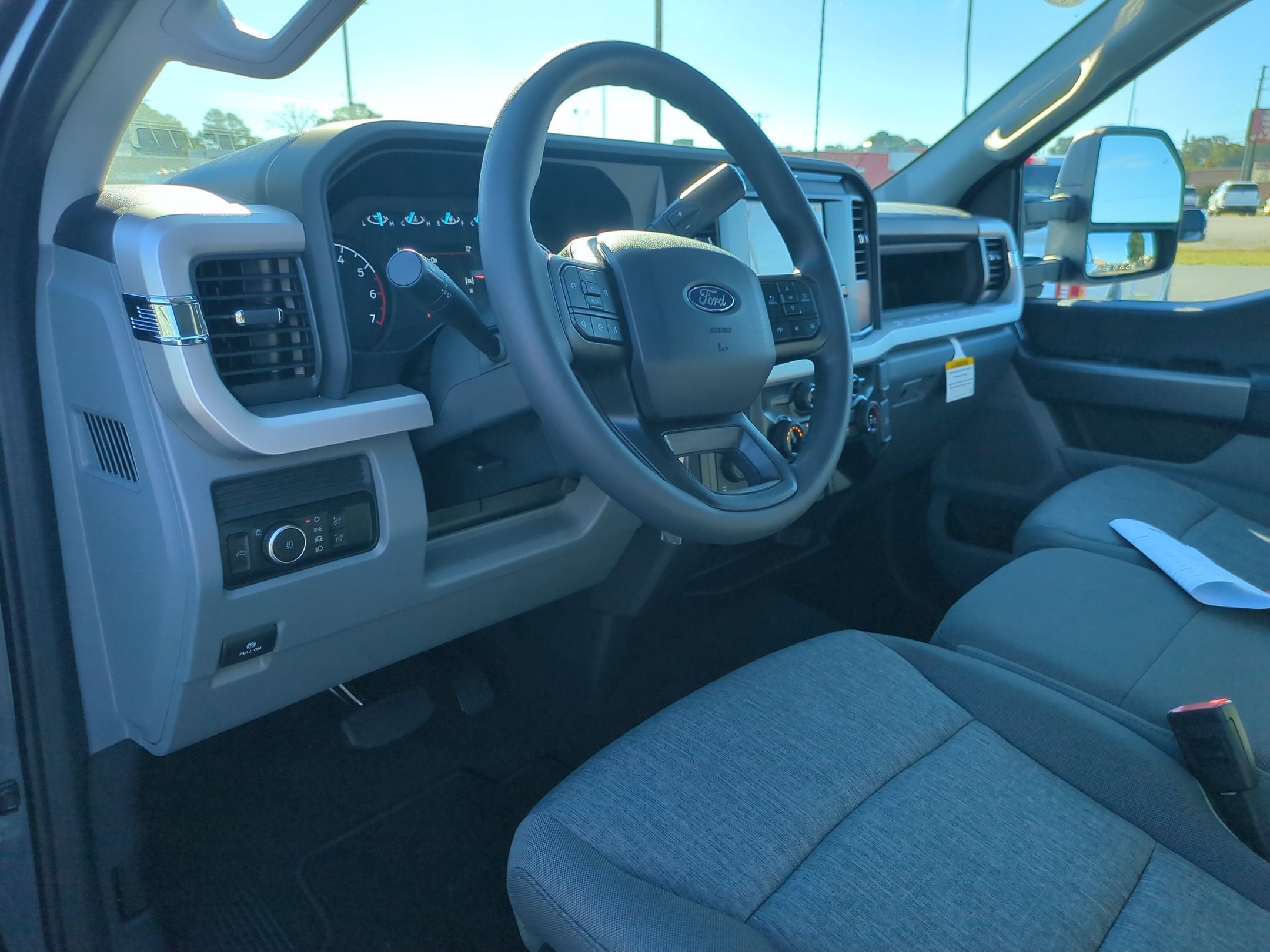 2027 Ford Super Duty F-250 SRW XL