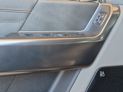 2027 Ford Super Duty F-250 SRW Platinum