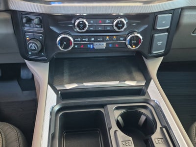 2027 Ford Super Duty F-250 SRW Platinum