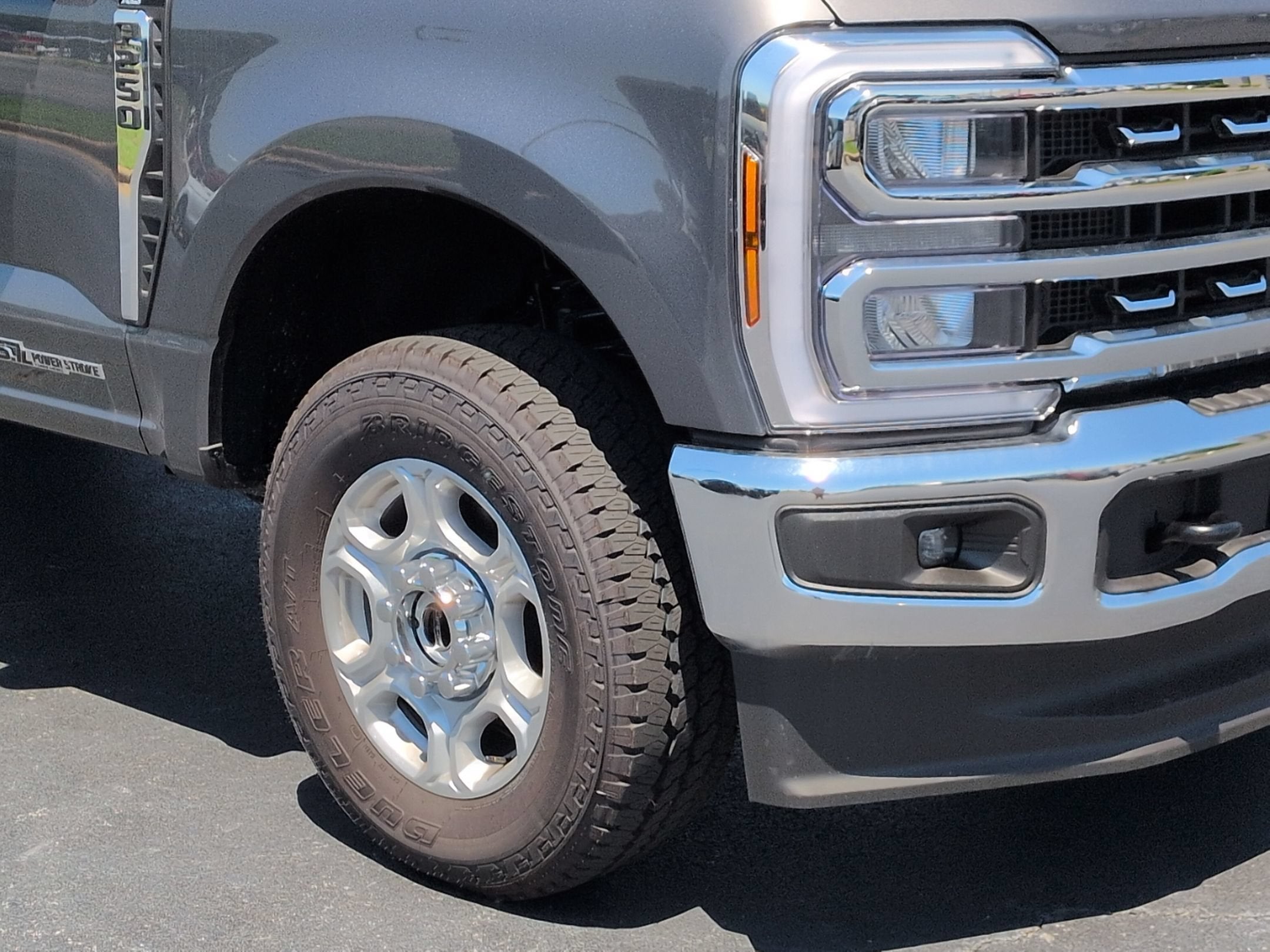 2026 Ford Super Duty F-250 SRW XLT