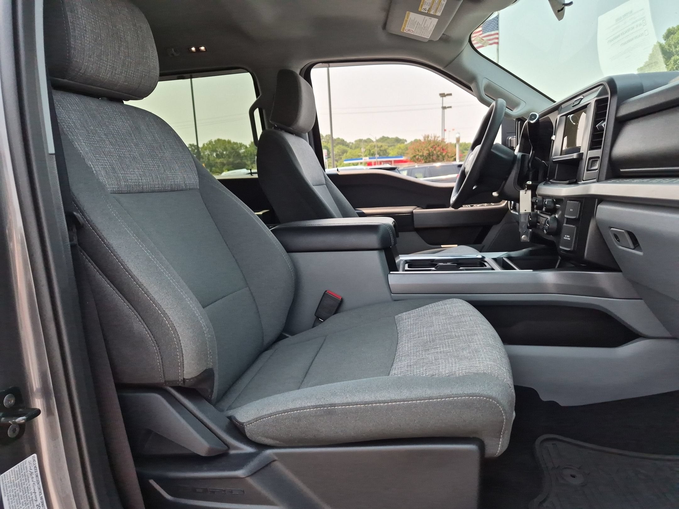 2025 Ford Super Duty F-350 DRW XLT
