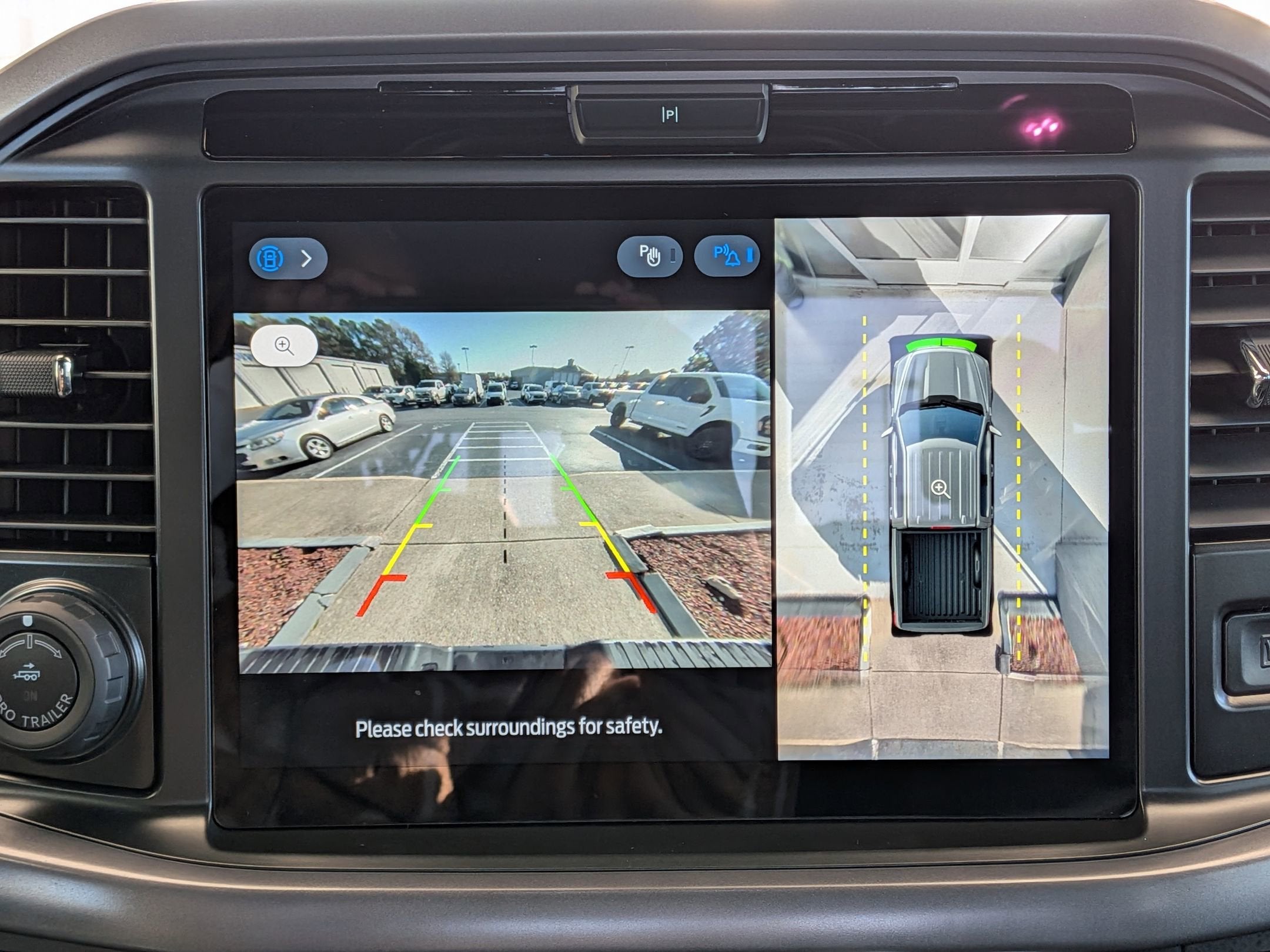 2025 Ford F-150 XLT - Crossroads Courtesy Demo