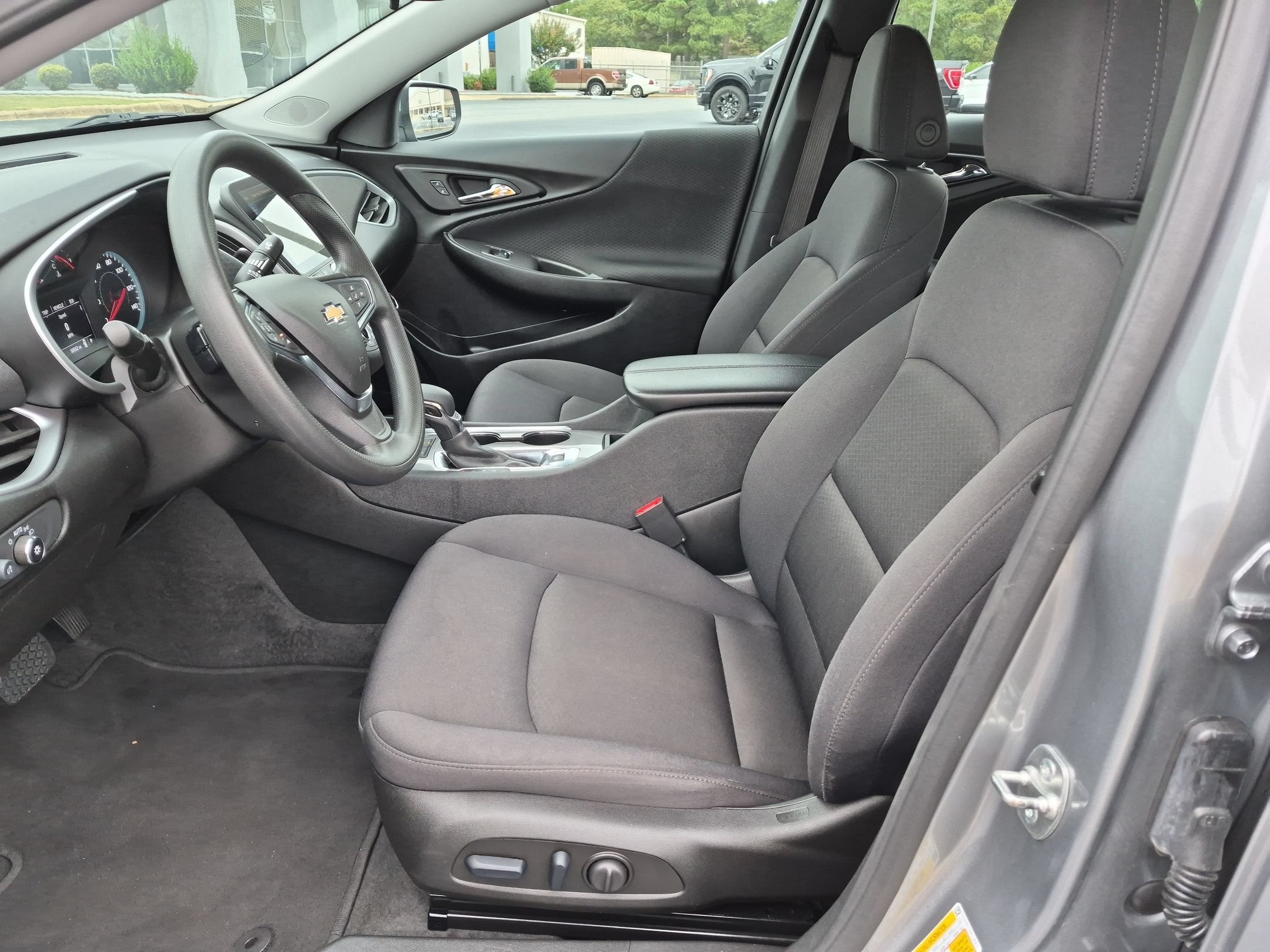 2025 Chevrolet Malibu LT