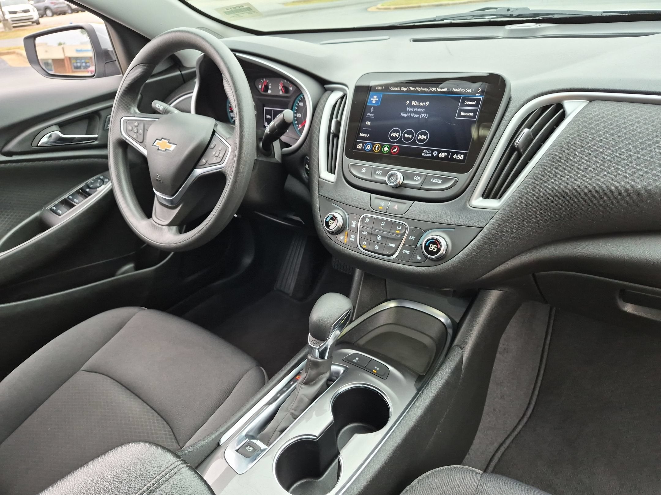 2025 Chevrolet Malibu LT