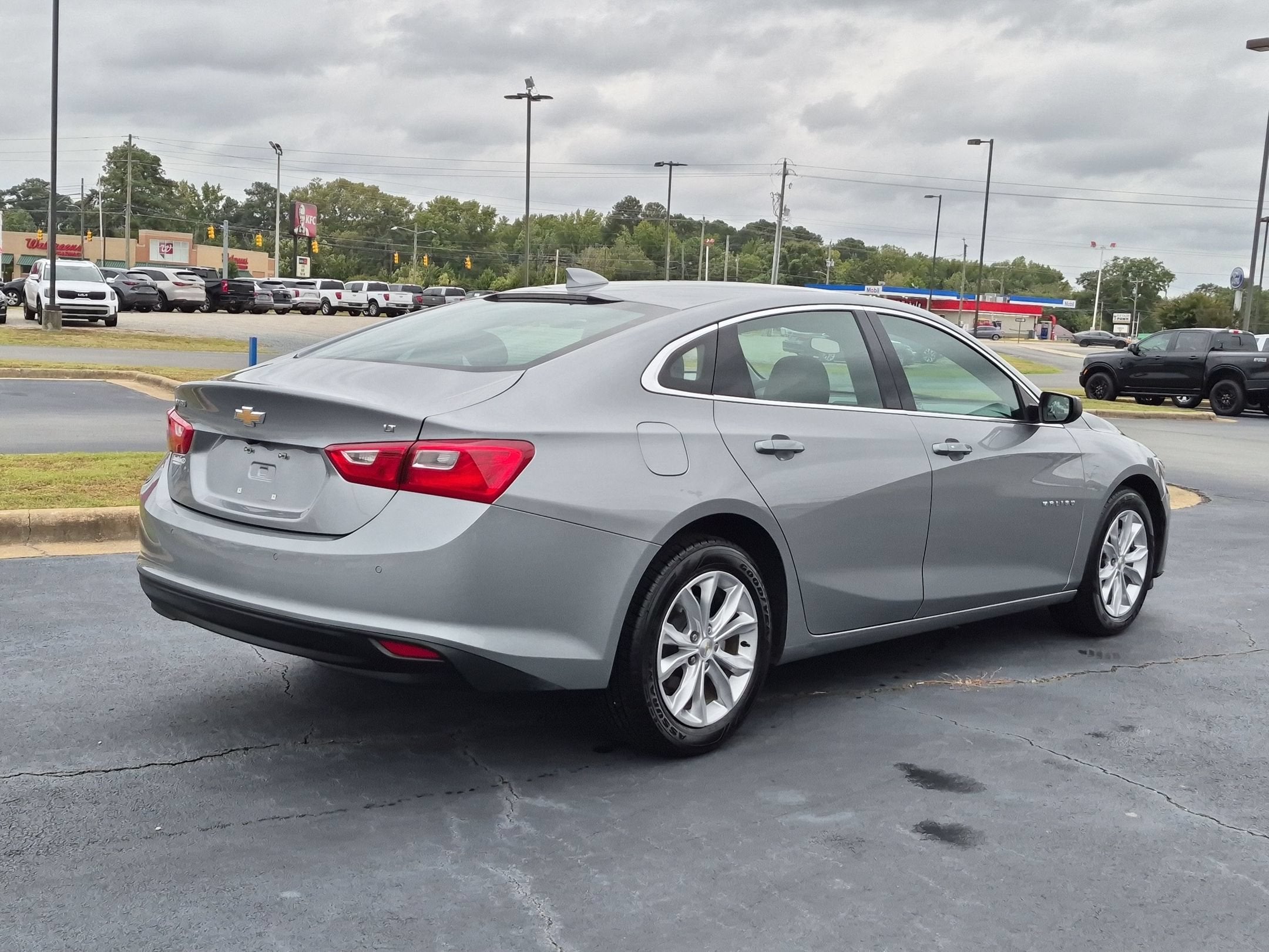 2025 Chevrolet Malibu LT