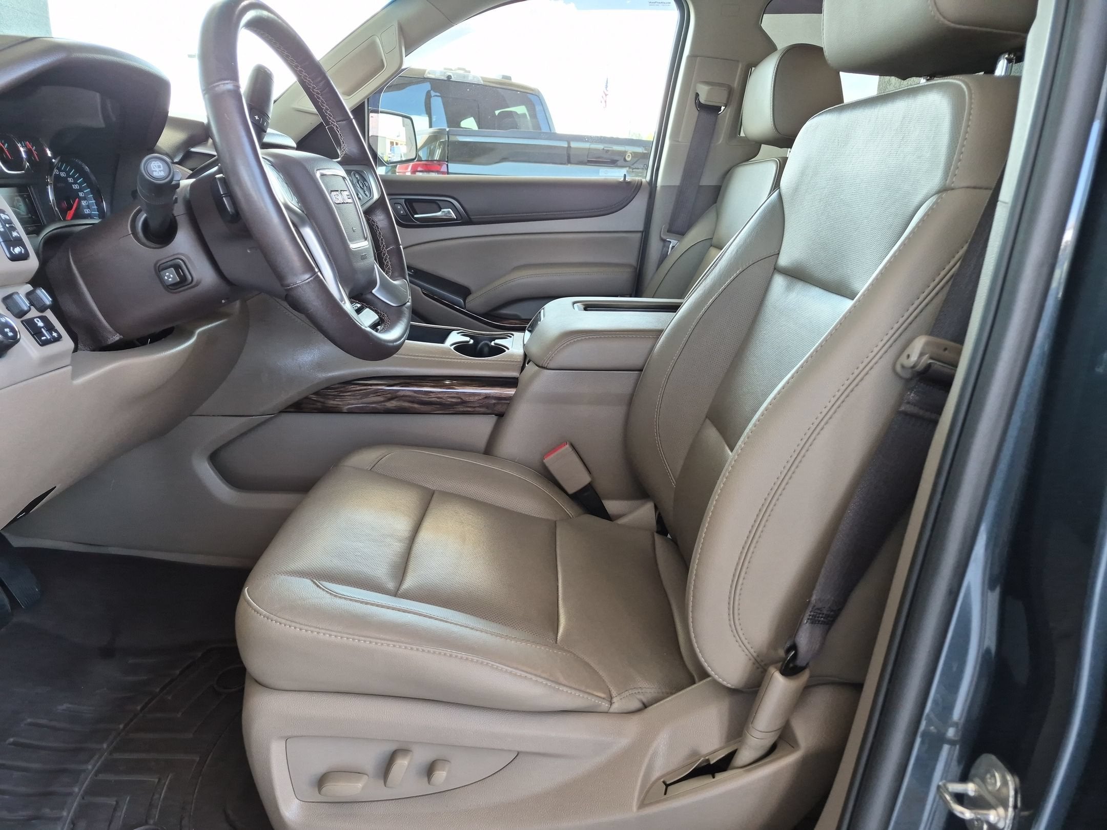 2019 GMC Yukon SLT