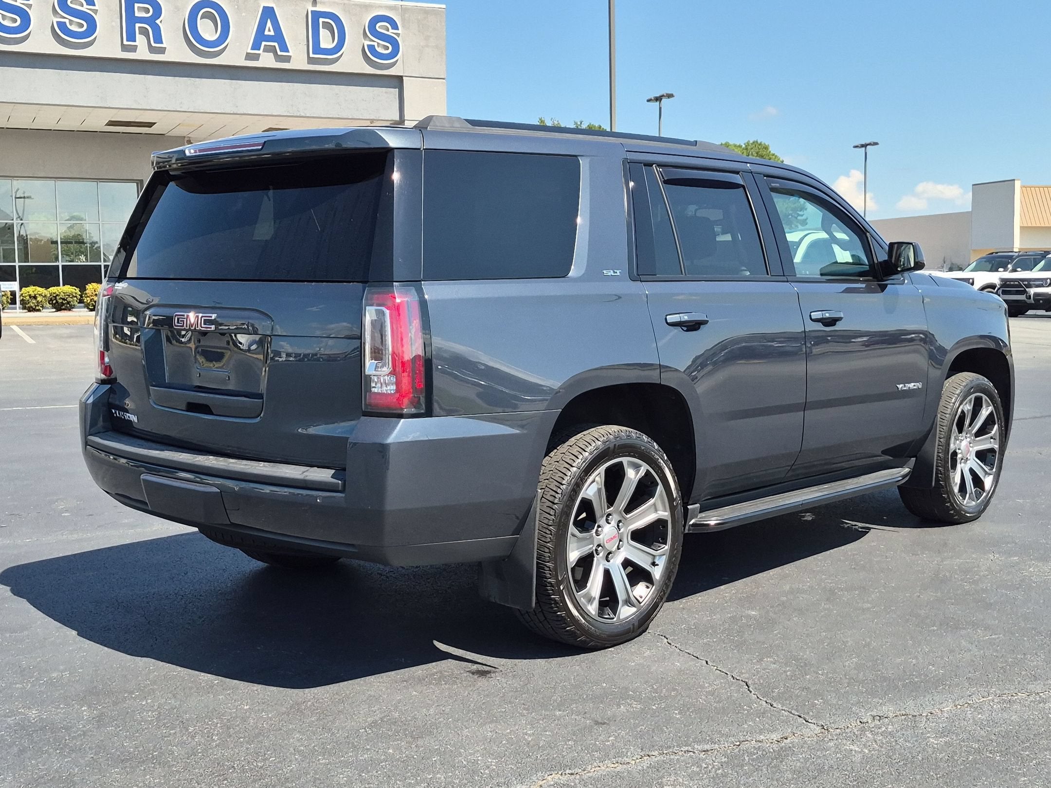 2019 GMC Yukon SLT