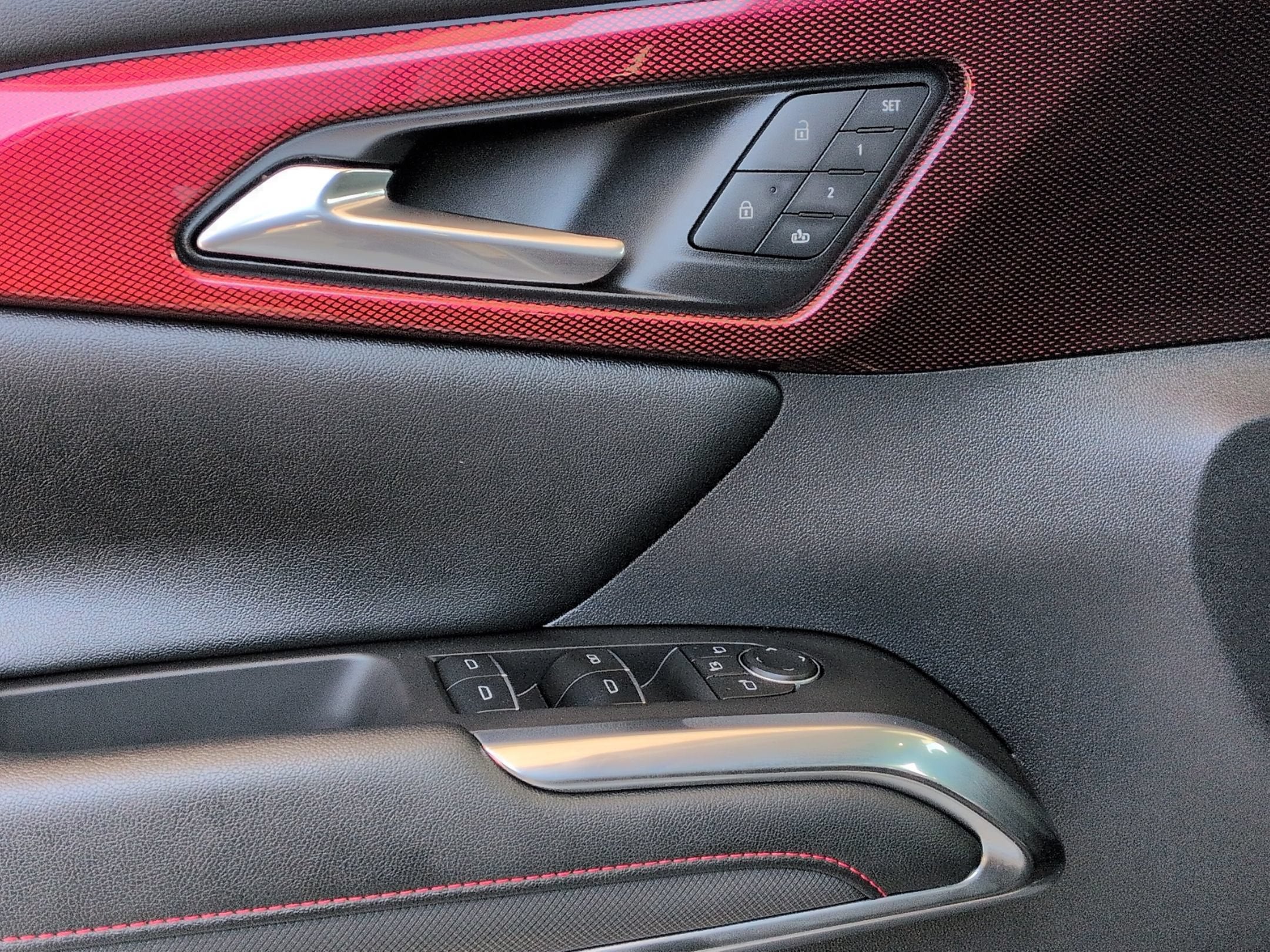 2024 Chevrolet Traverse FWD RS