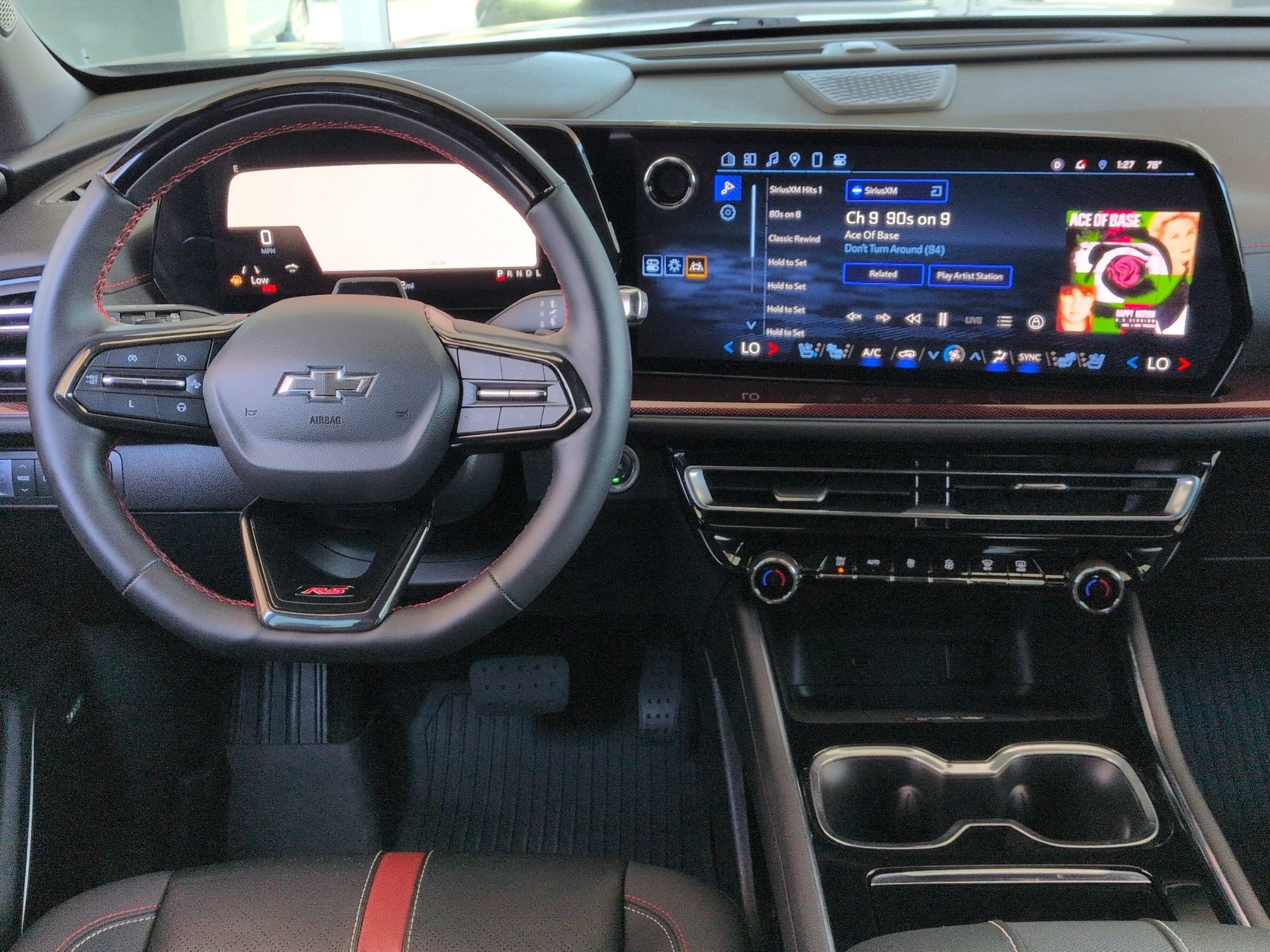 2024 Chevrolet Traverse FWD RS