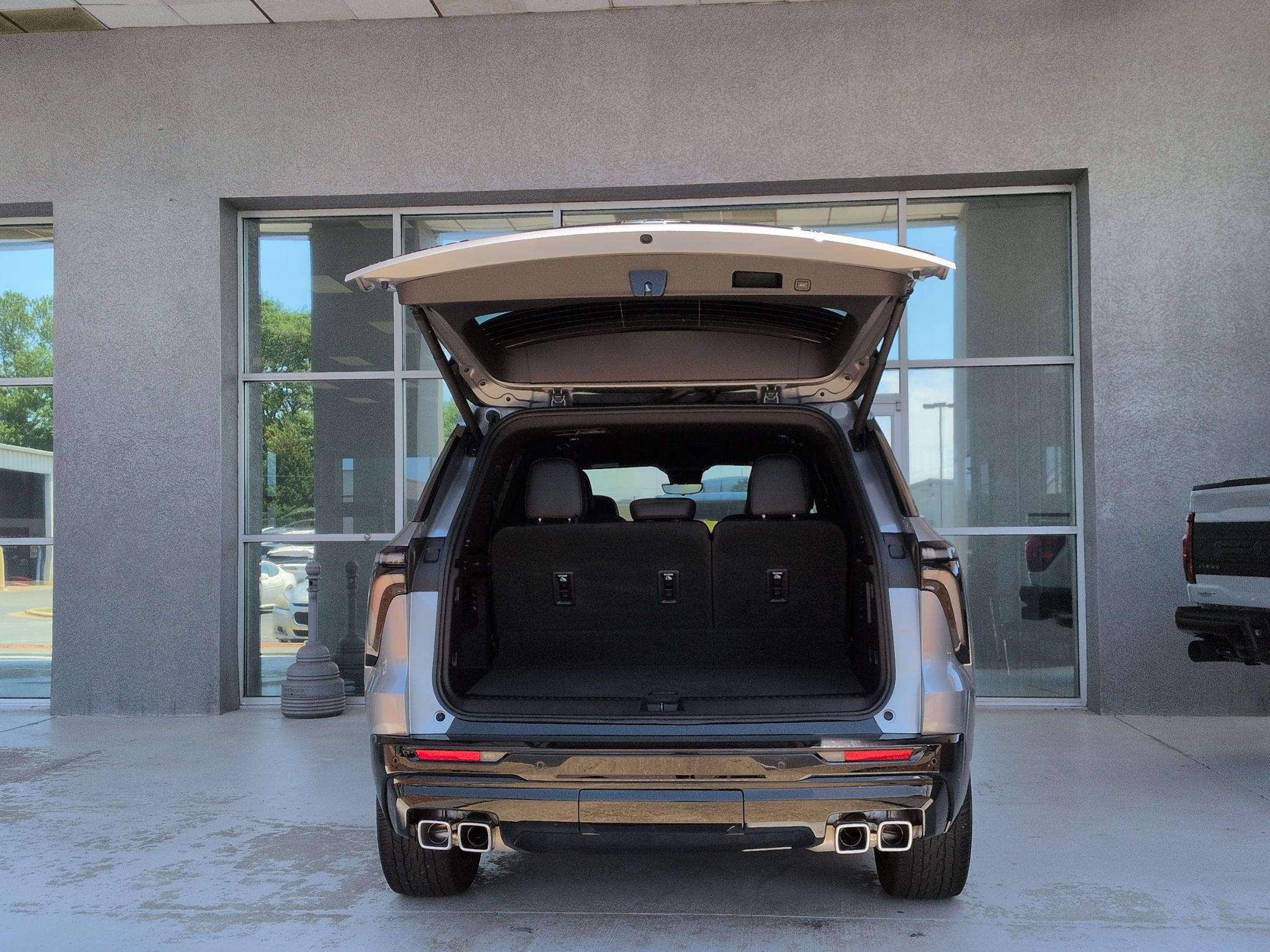 2024 Chevrolet Traverse FWD RS