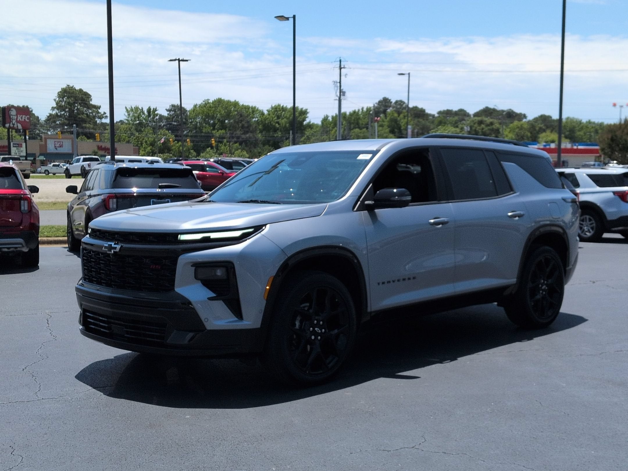 2024 Chevrolet Traverse FWD RS