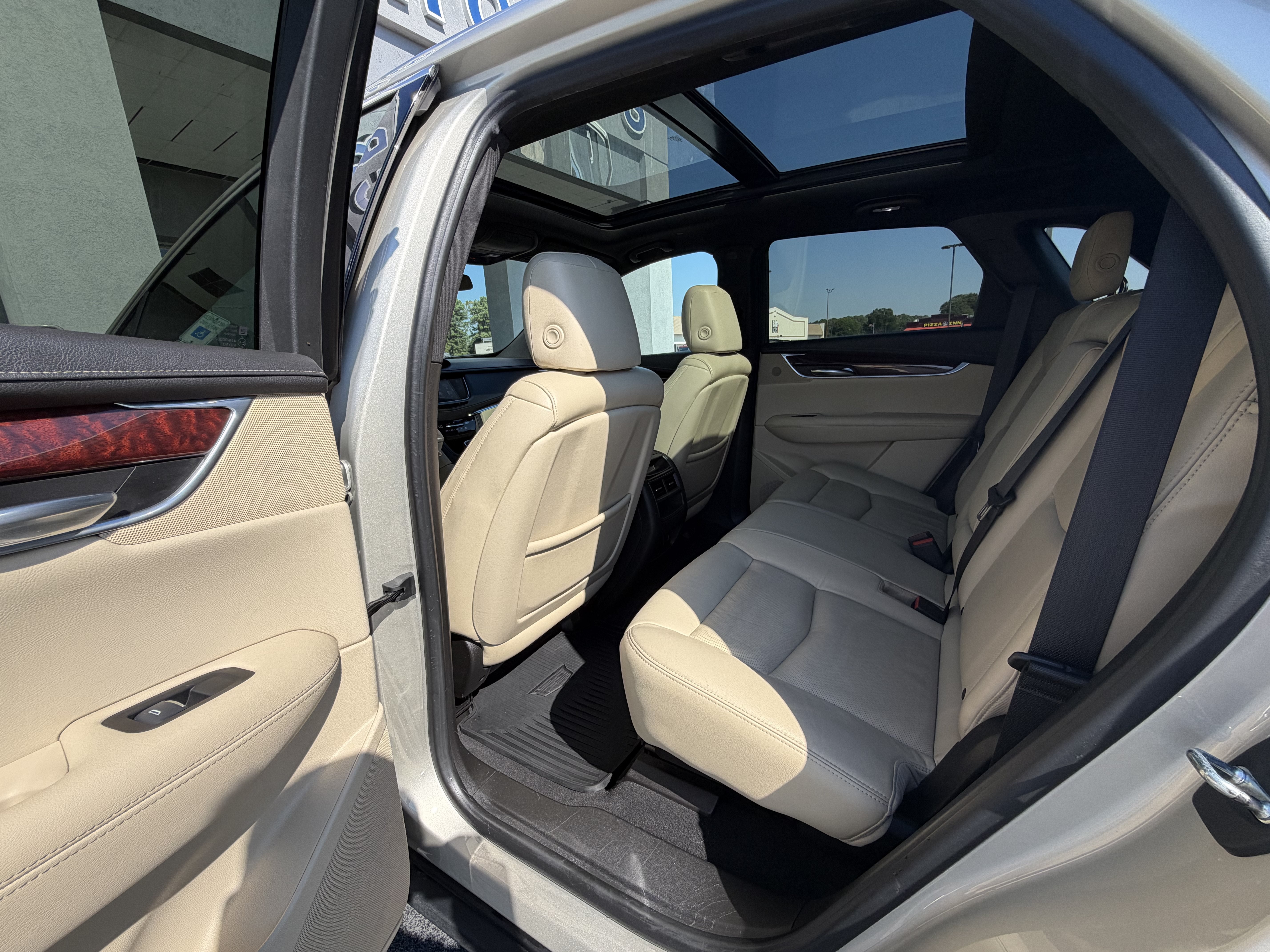 2017 Cadillac XT5 Luxury FWD