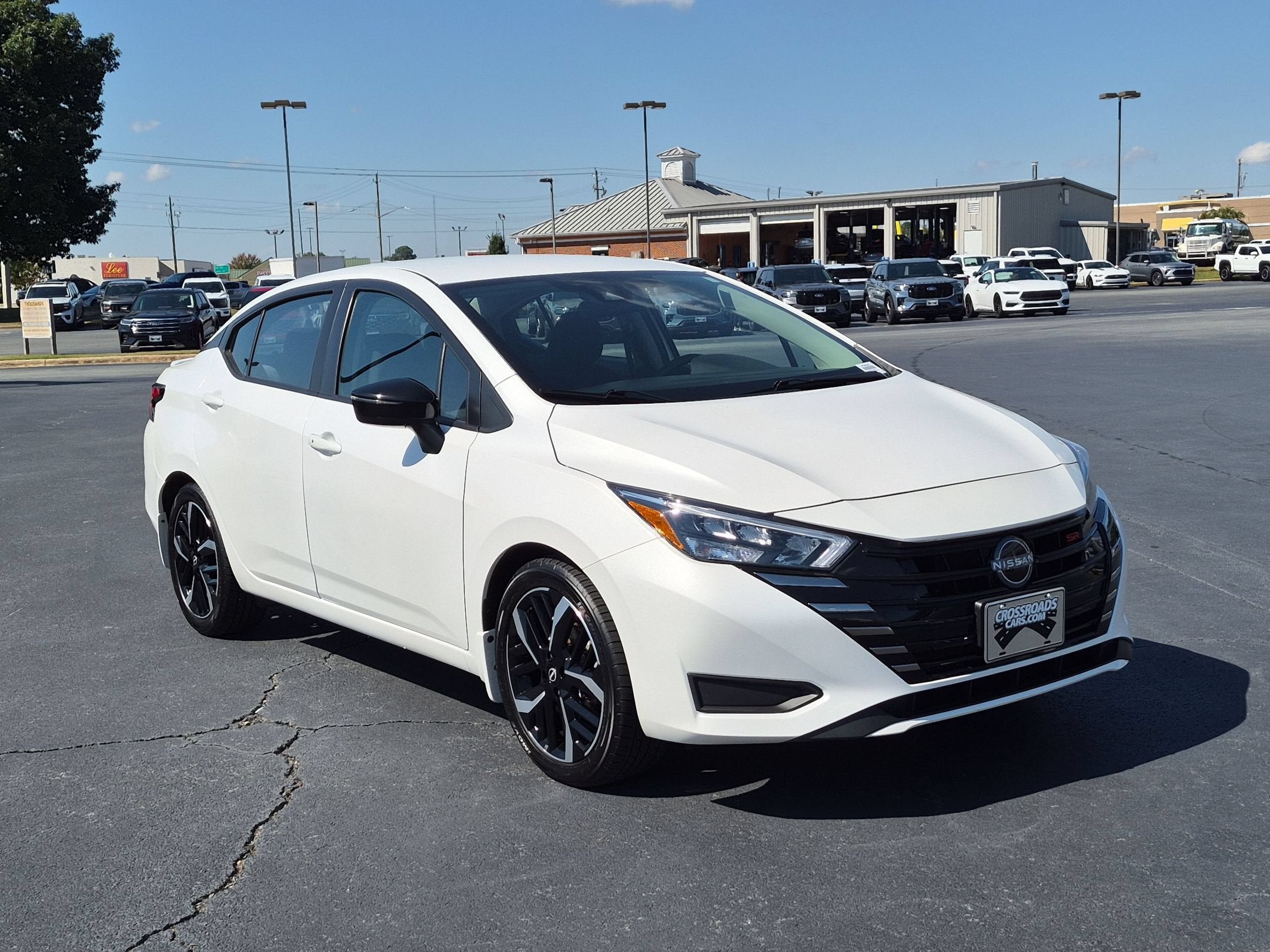 2024 Nissan Versa SR
