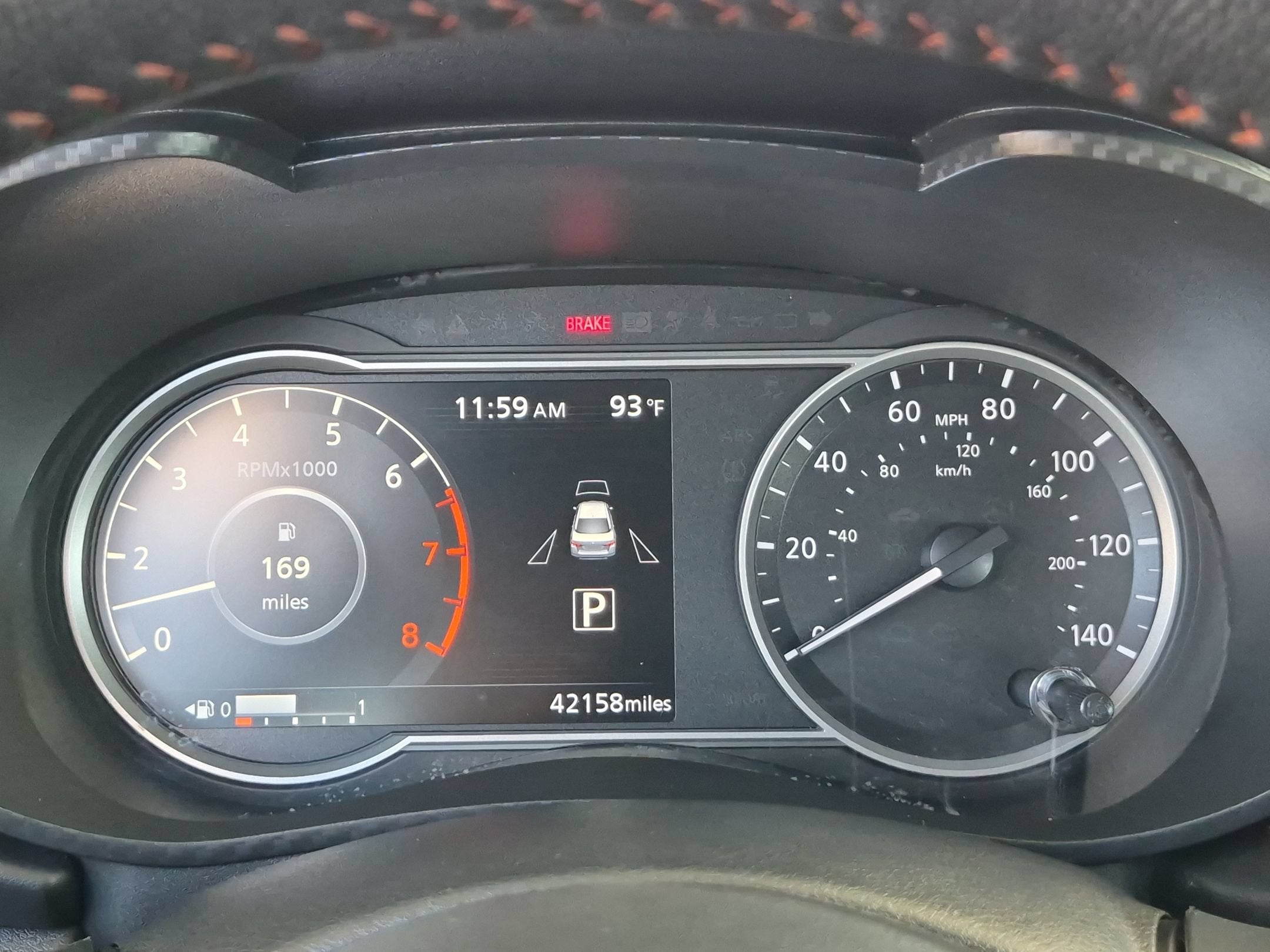 2024 Nissan Versa SR