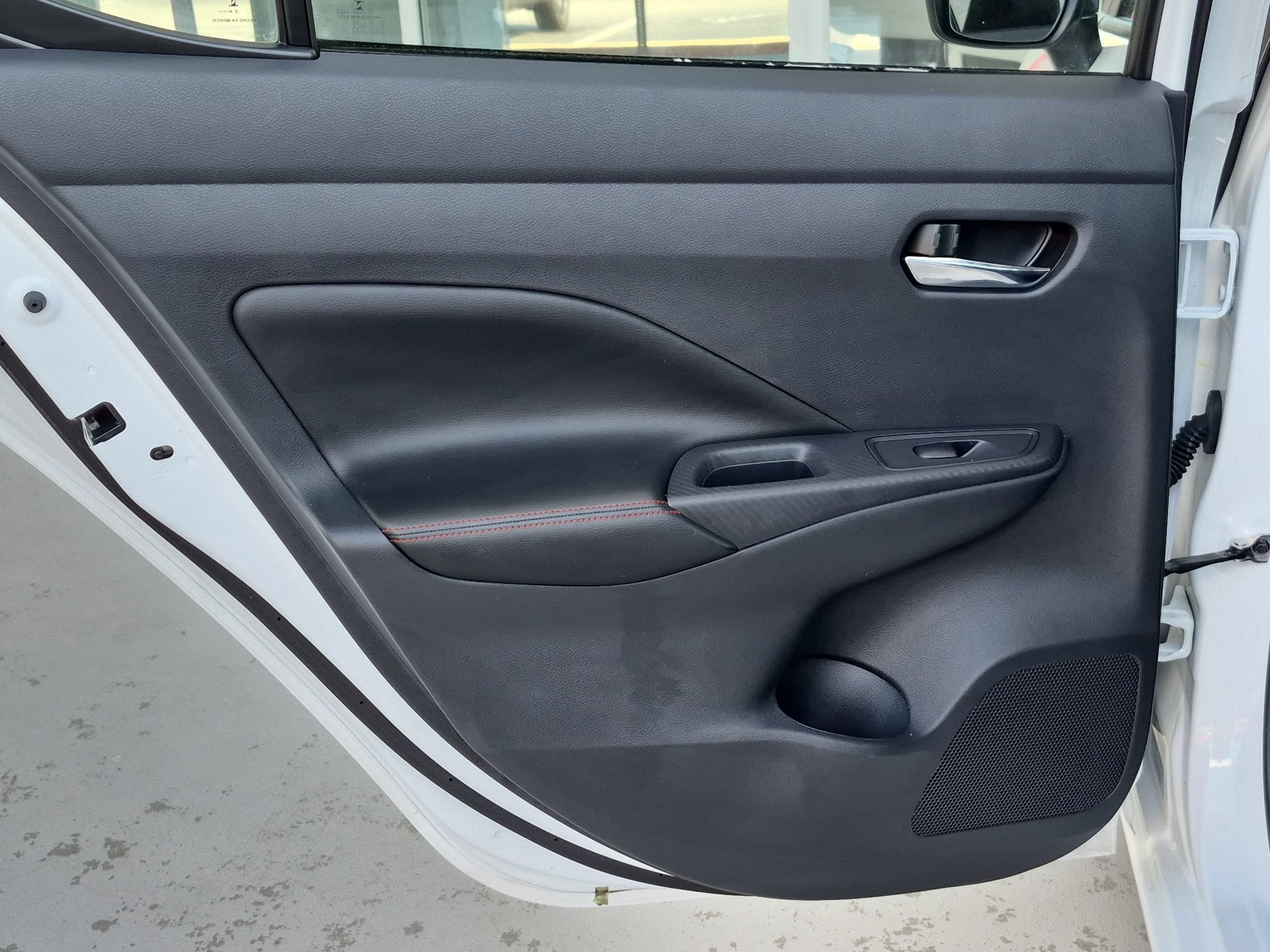 2024 Nissan Versa SR